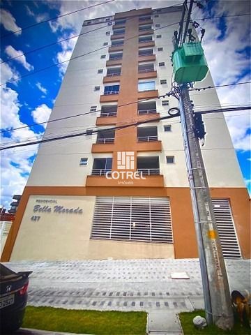 Apartamento central 2 dormitórios e 1 vaga de garagem localizado na cidade de Sa