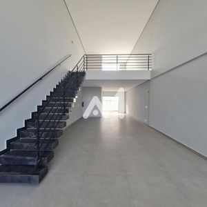 Loja com 149m² no bairro Universitário em Lajeado para Comprar ou Alugar
