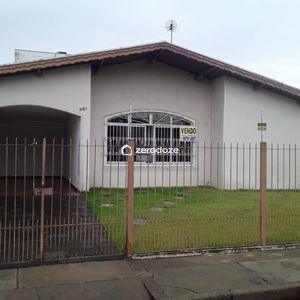 Casa térrea no Jardim Independência em Taubaté - imagem 1