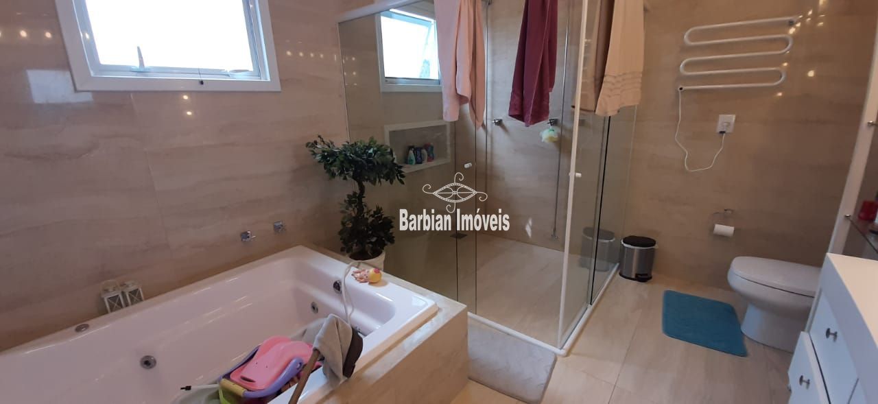 Casa, 3 quartos, 229 m² - Foto 10