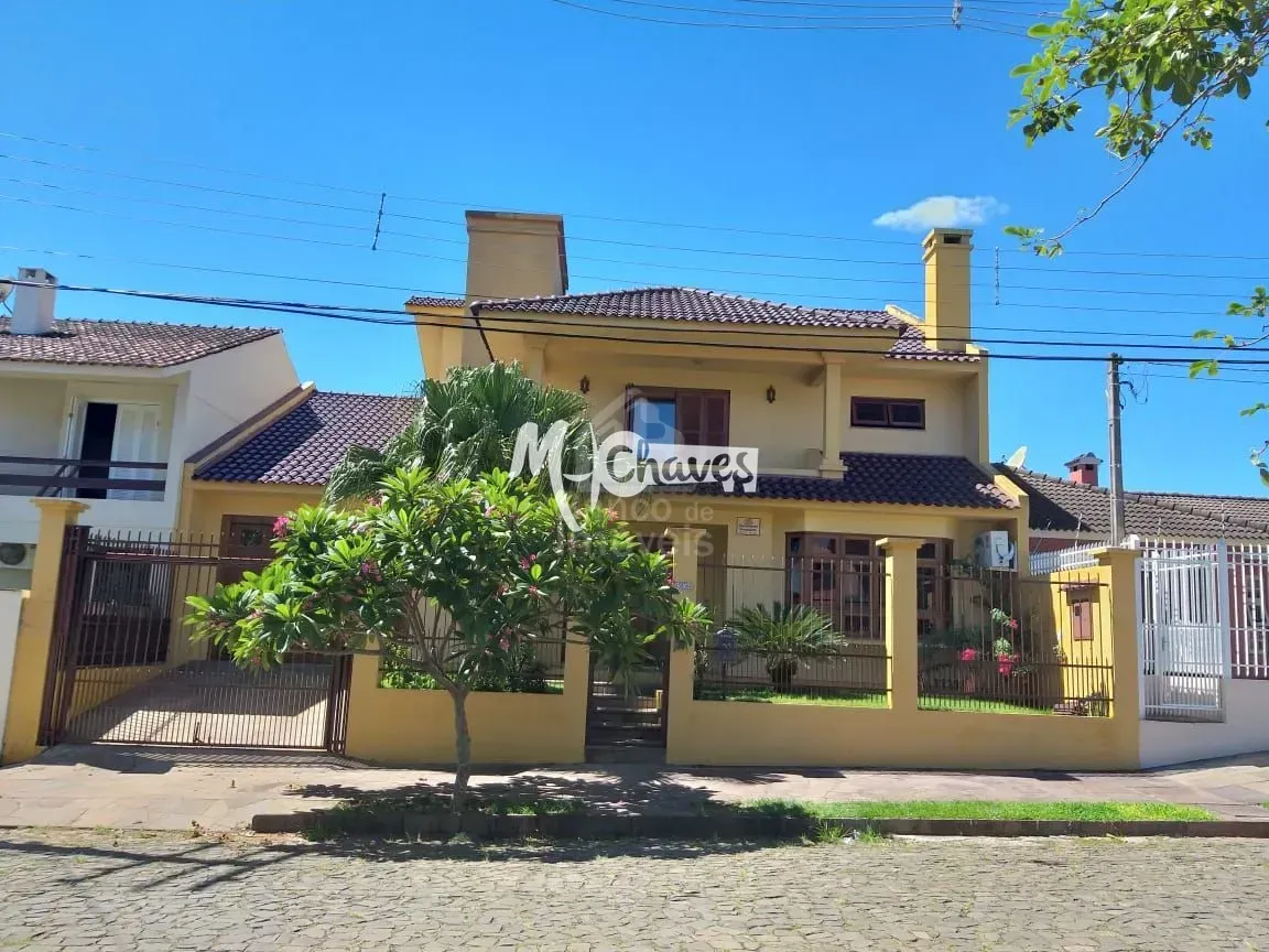Sobrado, 3 quartos, 327 m² - Foto 1