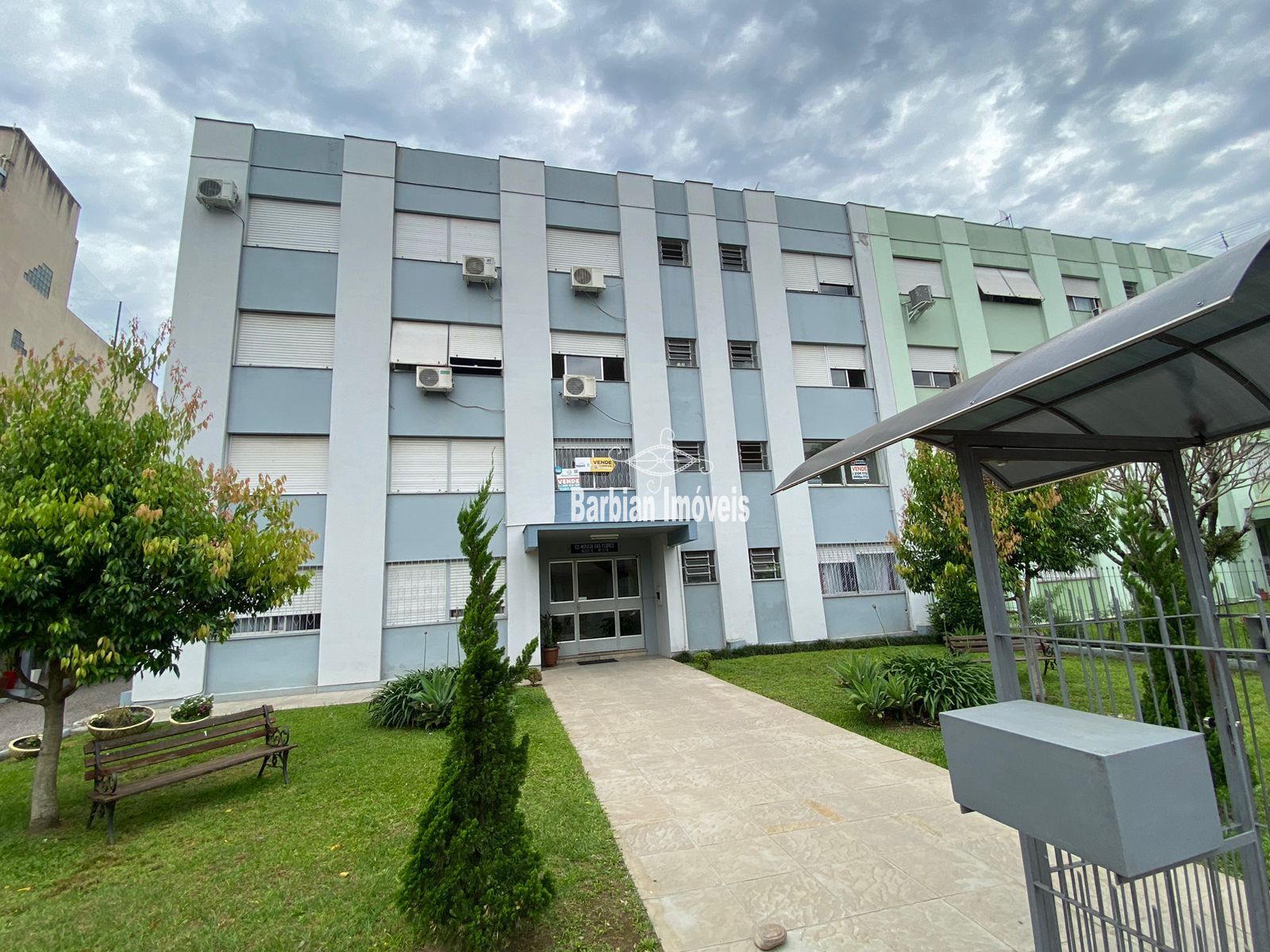 Apartamento à venda com 1 quarto, 45m² - Foto 9