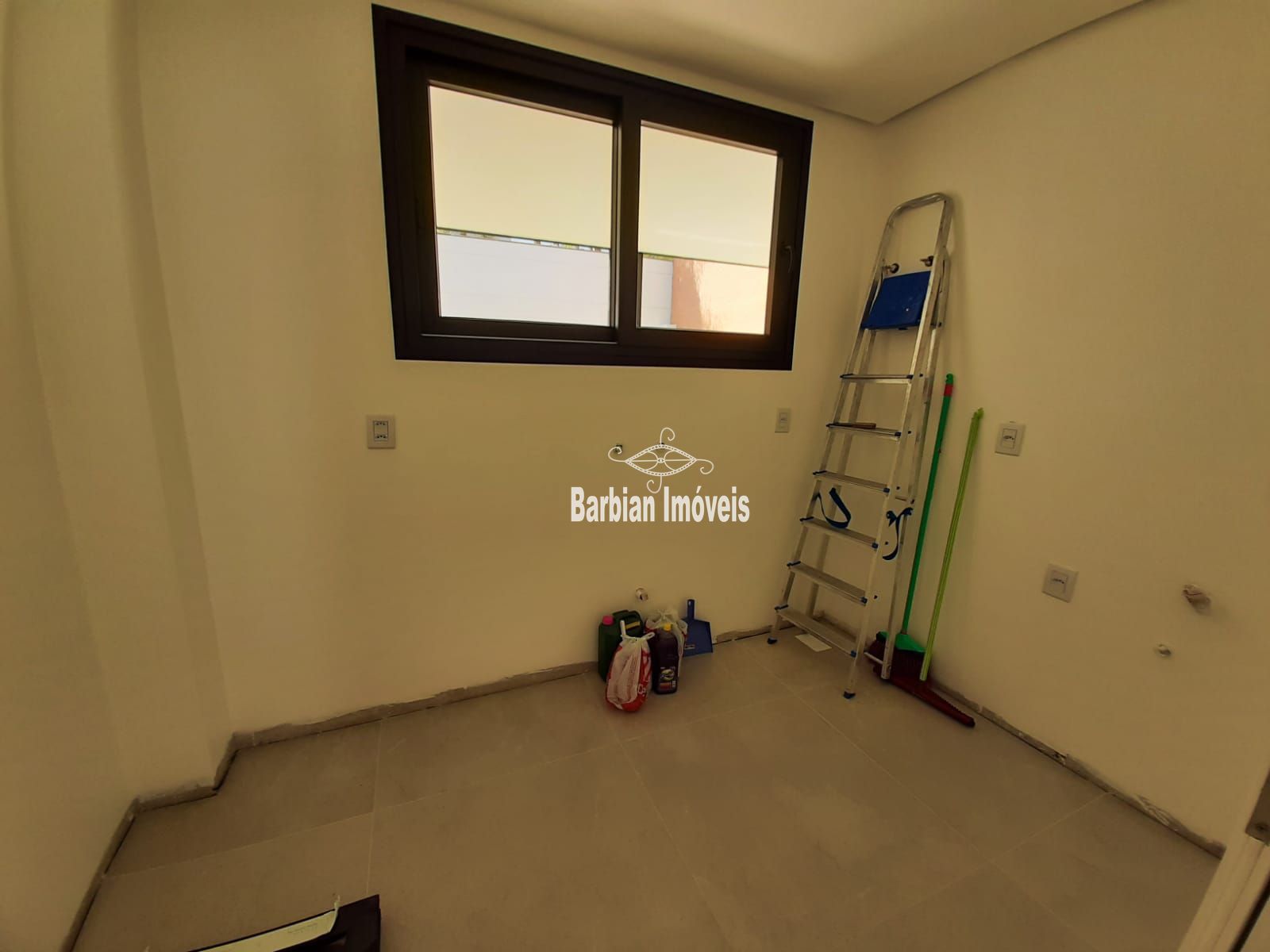 Casa à venda com 3 quartos, 208m² - Foto 17