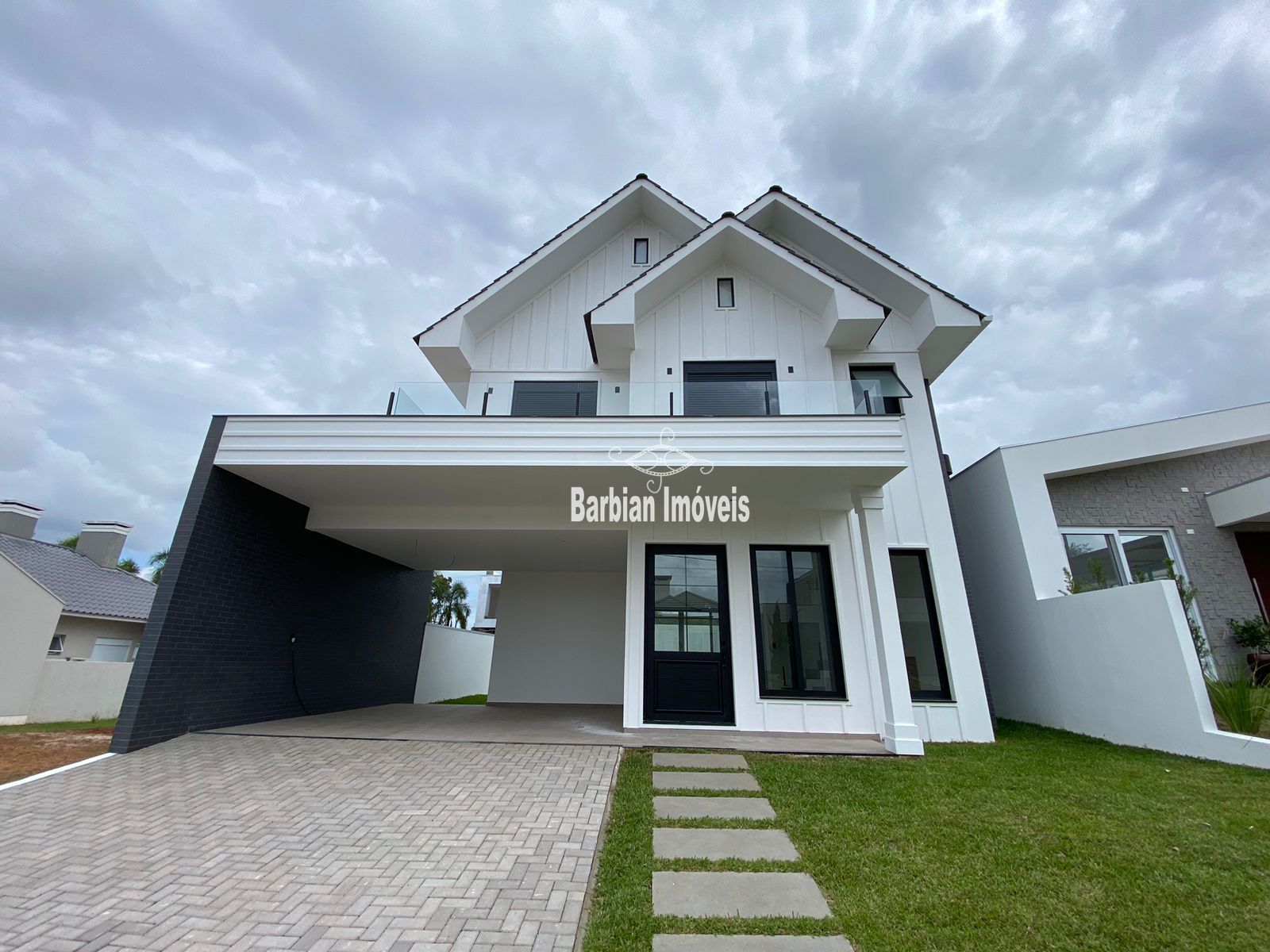 Casa, 3 quartos, 189 m² - Foto 2