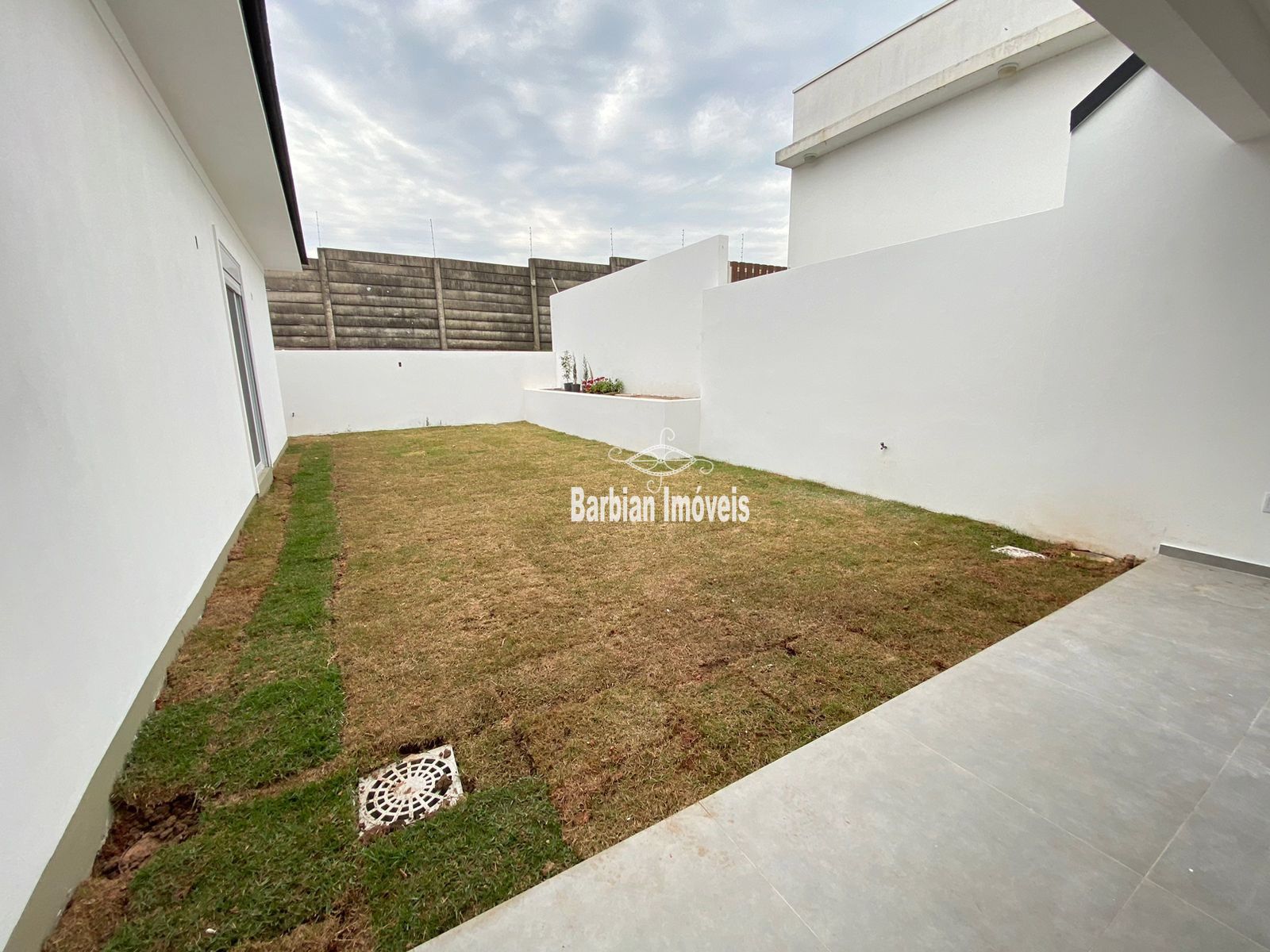 Casa à venda com 3 quartos, 180m² - Foto 15