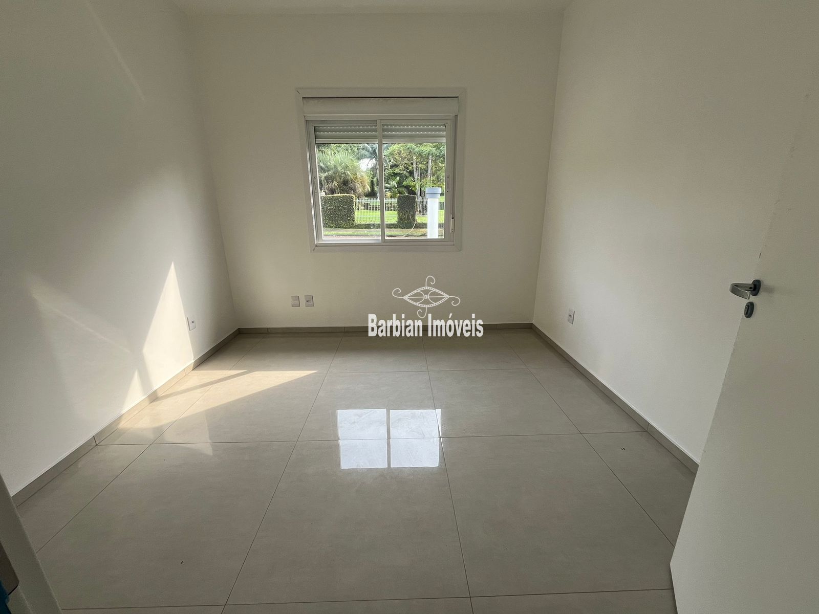 Casa à venda com 3 quartos, 167m² - Foto 12