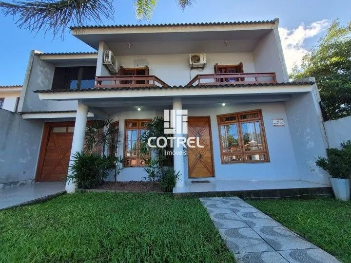 Casa Residencial 4 dormitórios sendo 1 suíte no Bairro Camobi em Santa Maria/RS