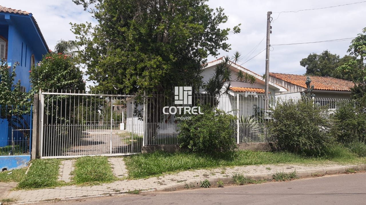 Casa 3 dormitórios localizada no bairro Camobi na Cidade de Santa Maria- RS