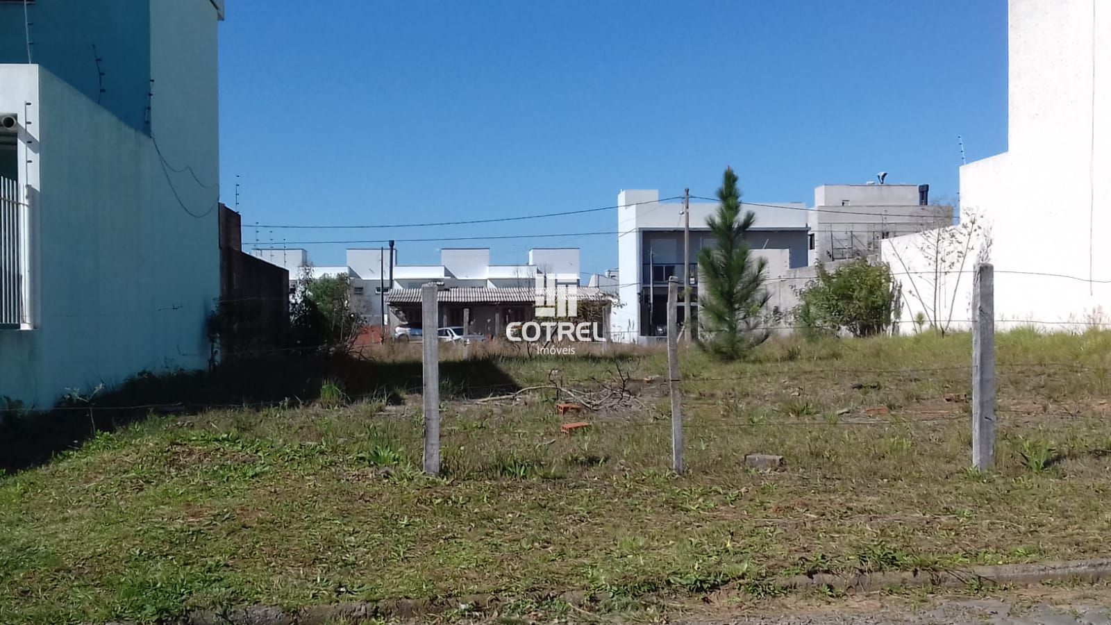 Terreno com 350m² para venda no Ouro Verde situado no Bairro Pé de Plátano na ci
