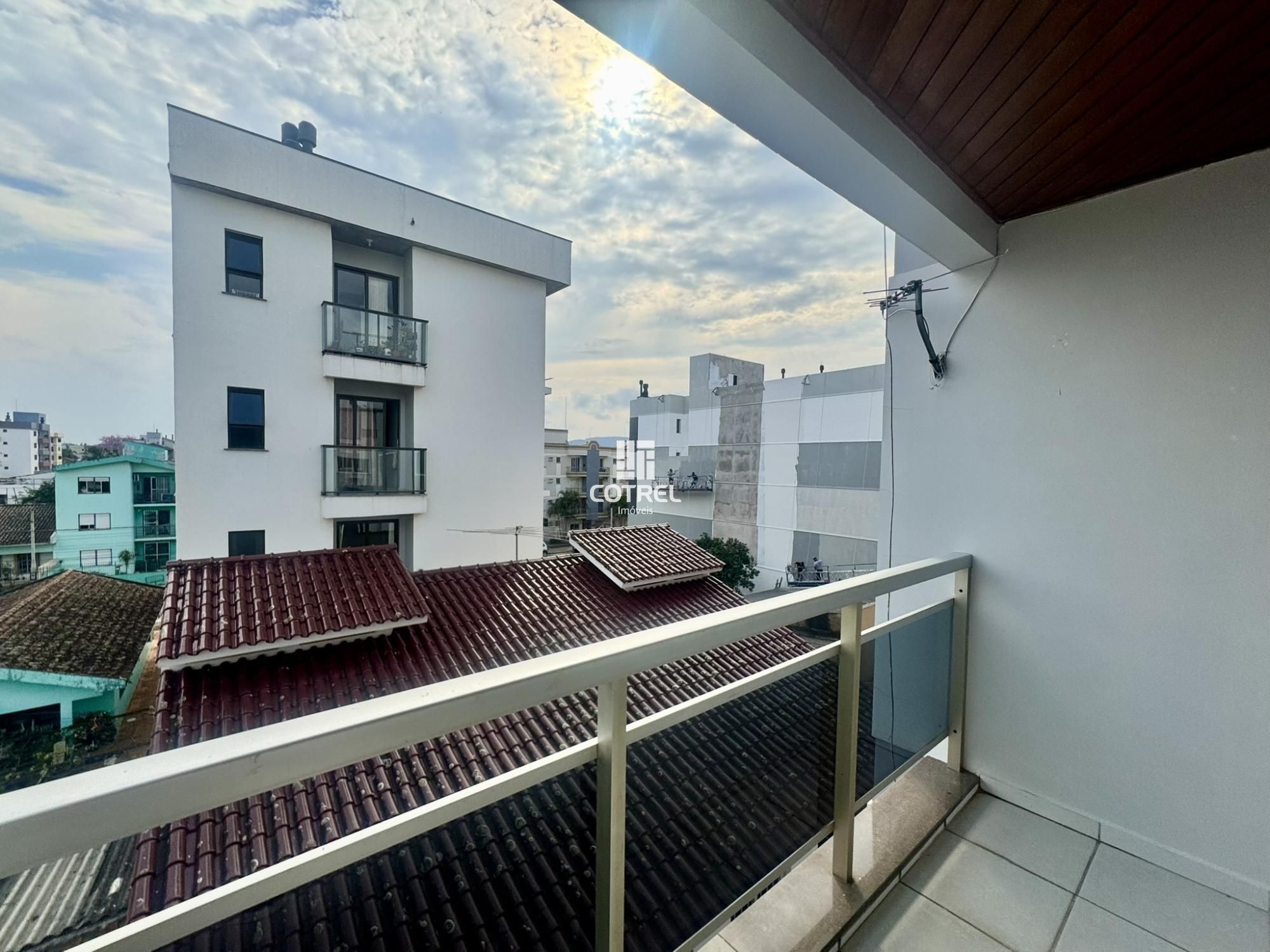 Apartamento 2 dormitórios situado no Bairro Camobi na cidade de Santa Maria/RS.