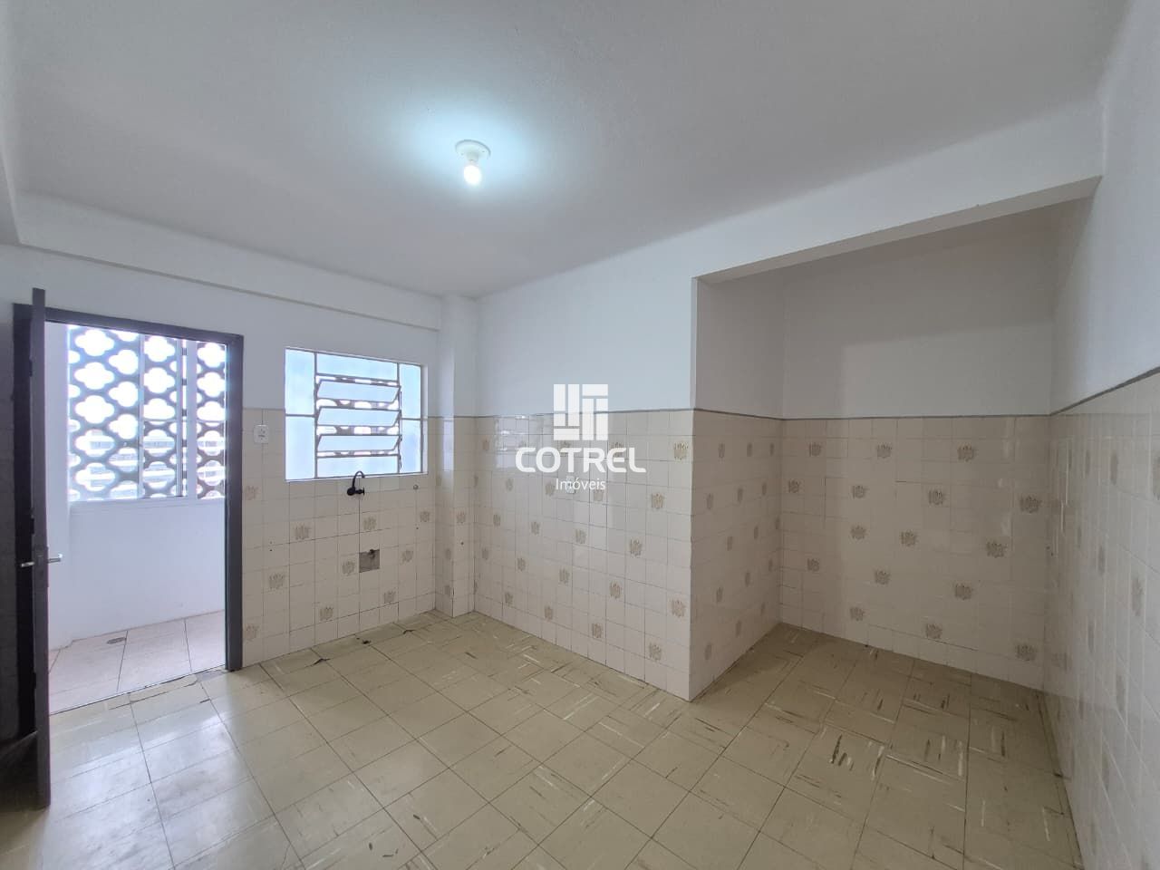Apartamento para Locação 2 dormitórios no bairro Centro em Santa Maria - RS