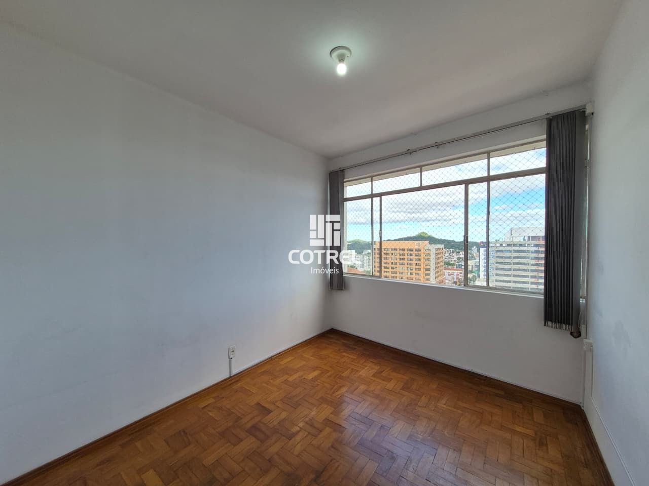 Apartamento para Locação 2 dormitórios no bairro Centro em Santa Maria - RS