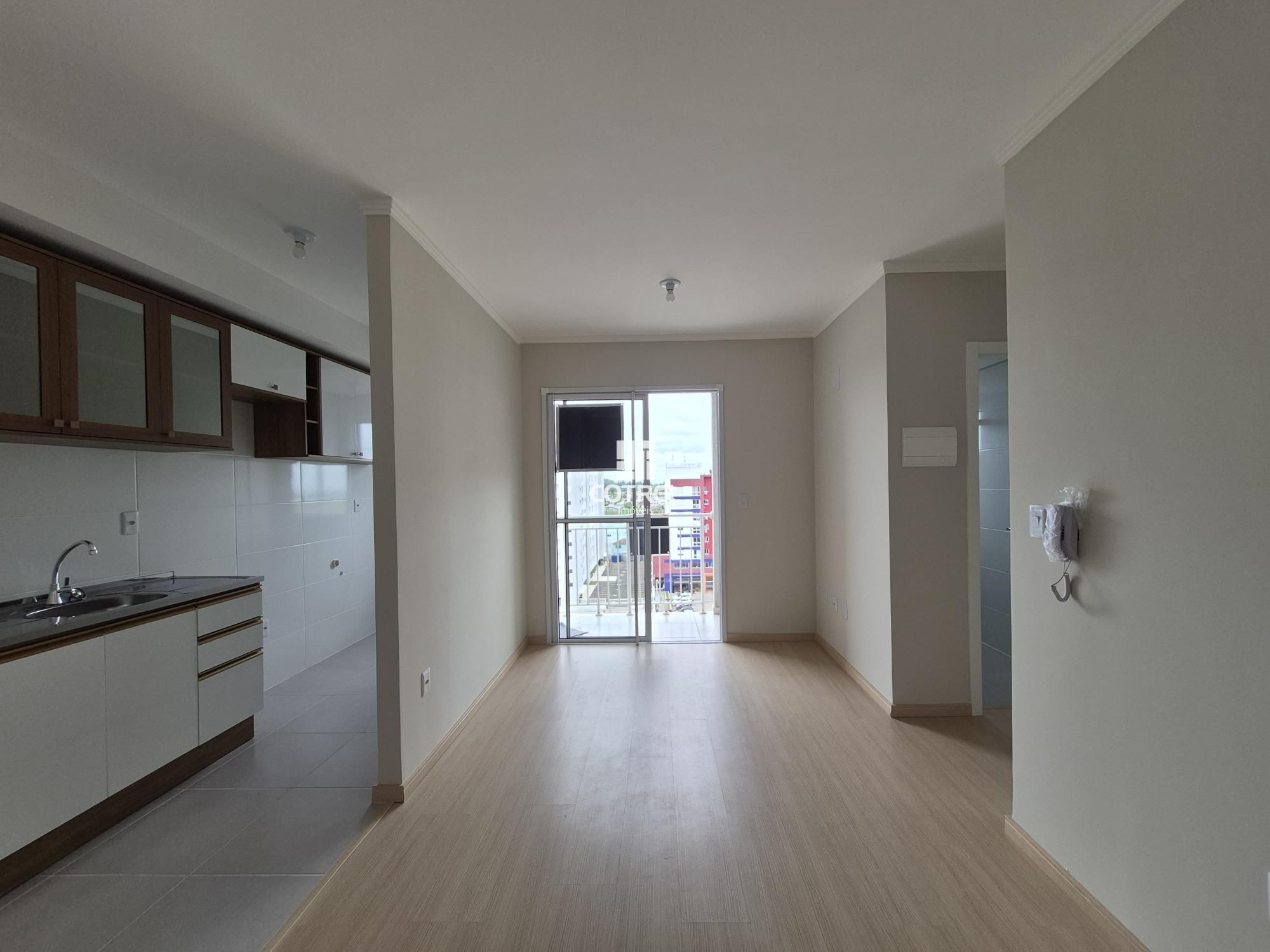 Apartamento Semimobiliado à Venda e Locação 2 dormitórios no bairro Camobi em Sa