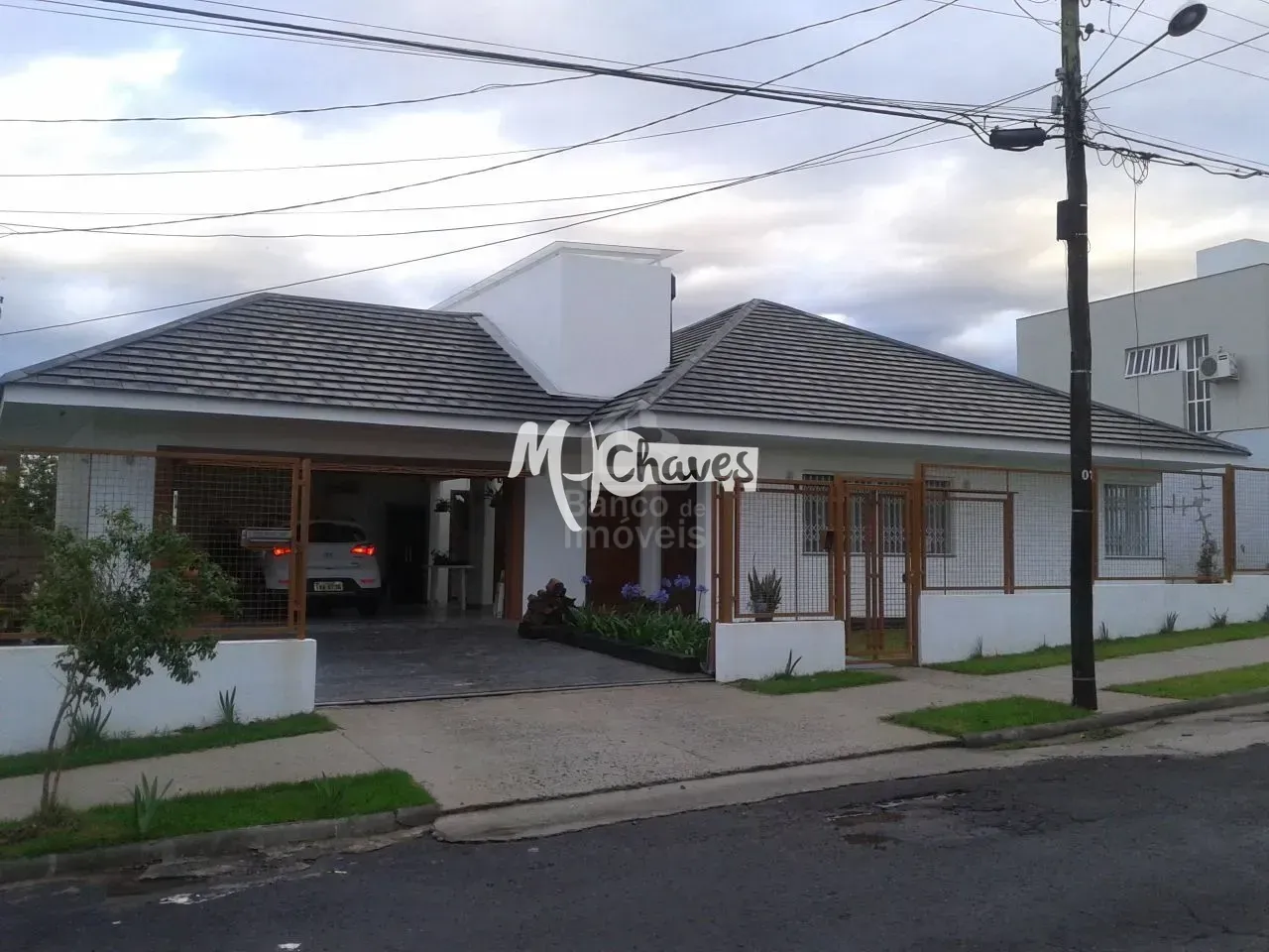 Casa, 3 quartos, 216 m² - Foto 2