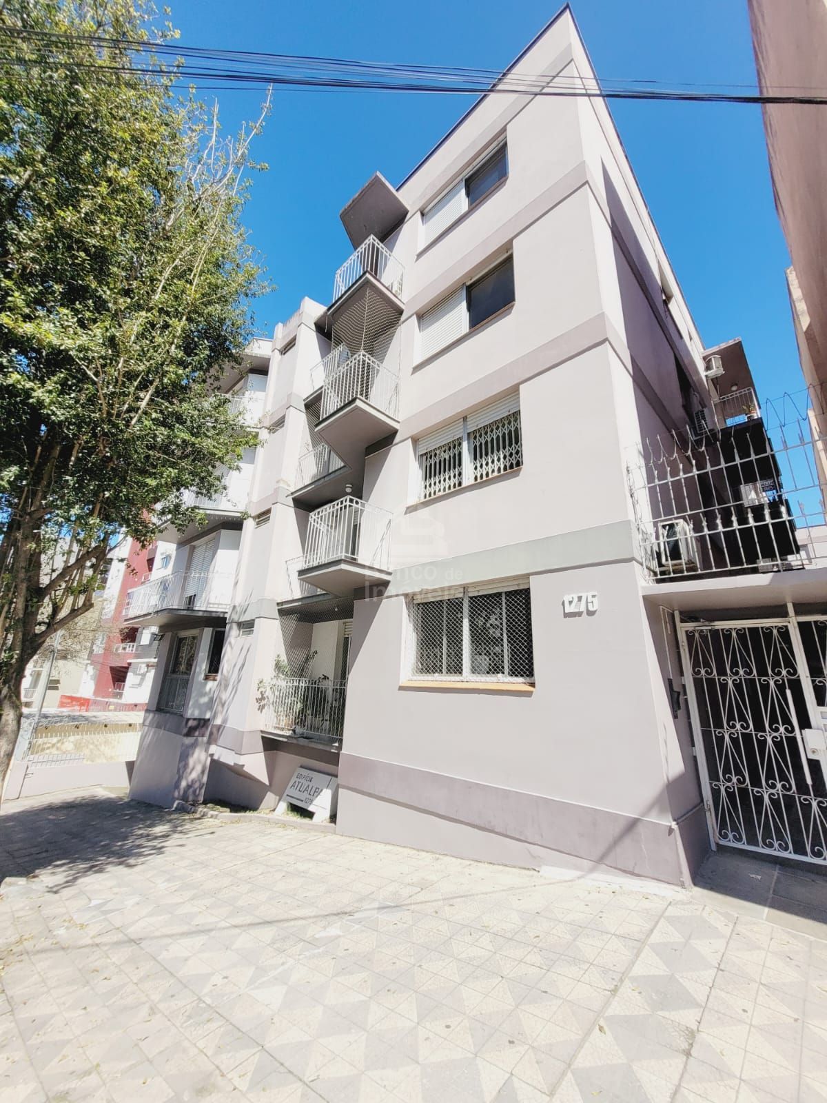 Apartamento para alugar  no Centro - Santa Maria, RS. Imóveis