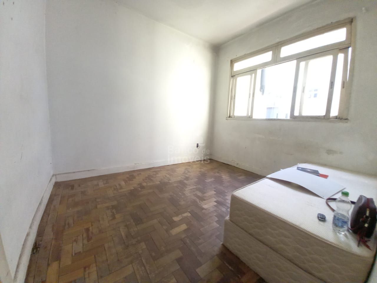 Apartamento à venda com 2 quartos, 83m² - Foto 6