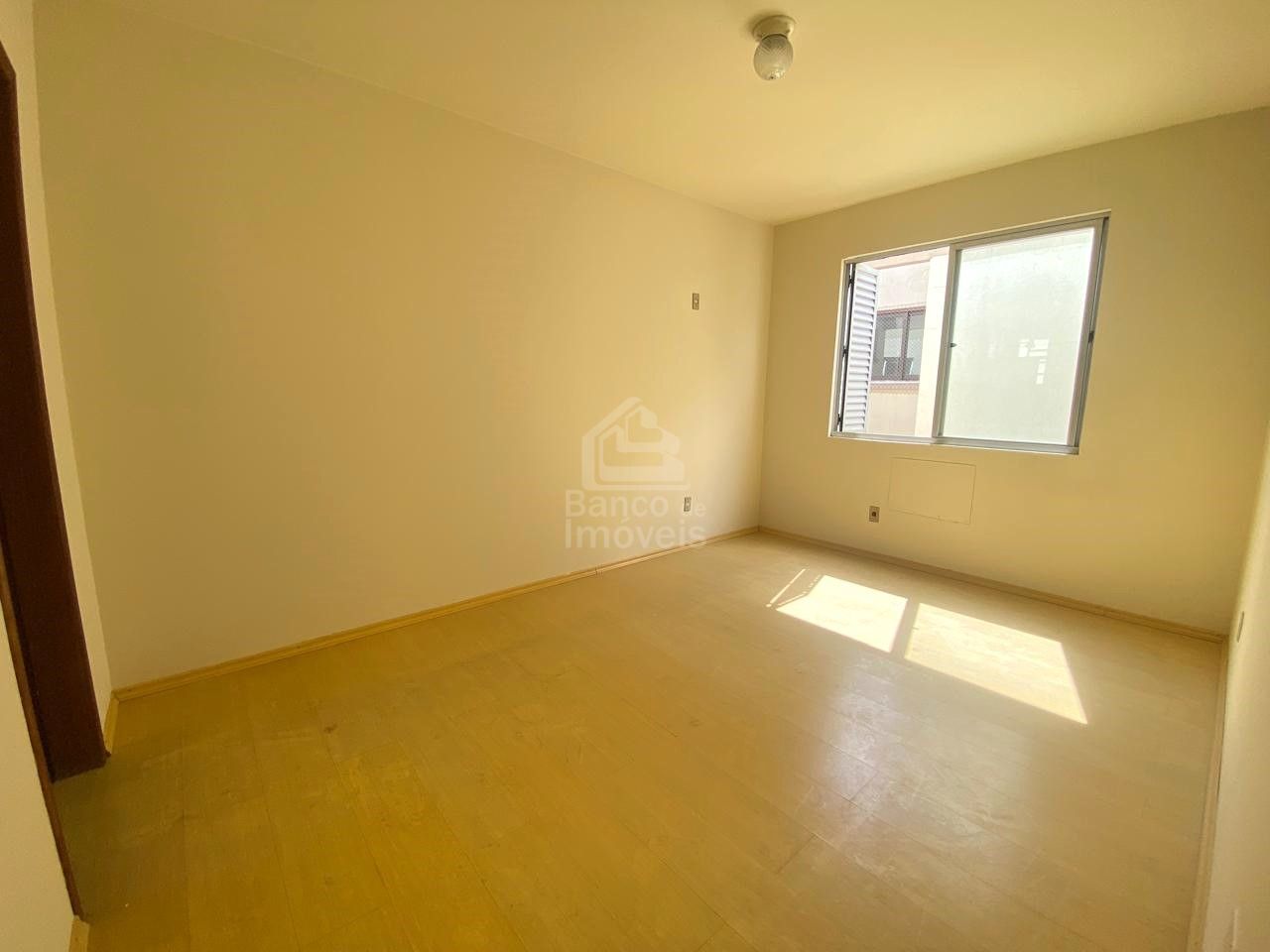 Apartamento para alugar com 2 quartos, 98m² - Foto 11