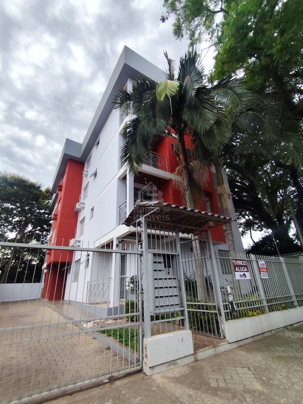Apartamento para alugar  no Camobi - Santa Maria, RS. Imóveis