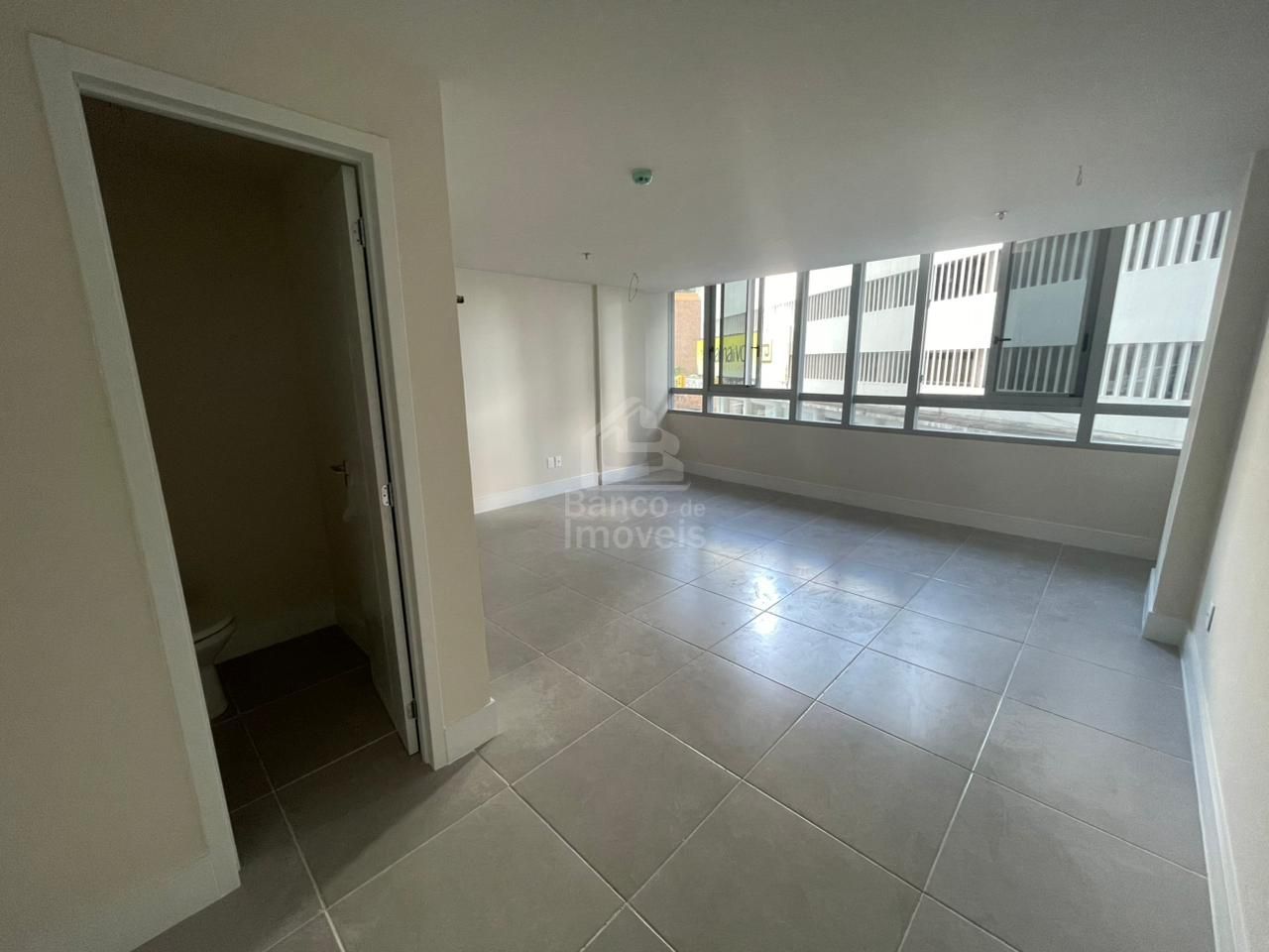 Sala comercial com 1 Dormitórios para alugar, 32 m² por R$ 1.950,00 Sala comercial com 1 Dormitórios para alugar, 32 m² por R$ 1.950,00