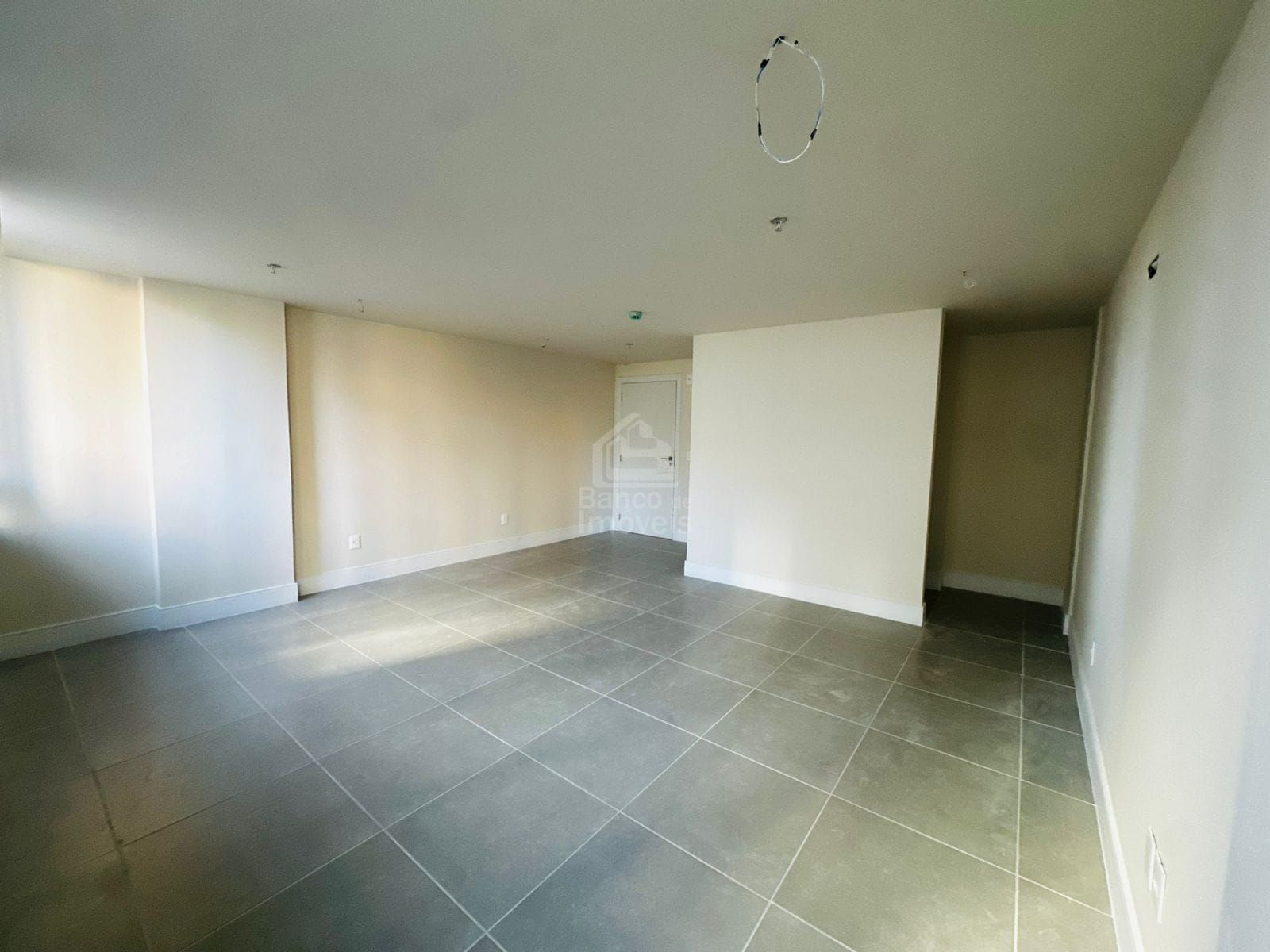 Sala comercial com 1 Dormitórios para alugar, 32 m² por R$ 1.950,00 Sala comercial com 1 Dormitórios para alugar, 32 m² por R$ 1.950,00