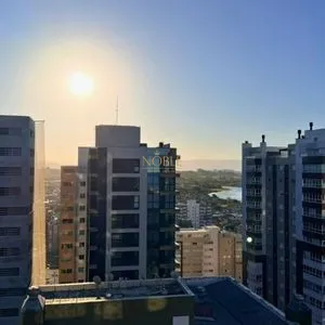 Apartamento com 200m², 3 dormitórios, 3 suítes, 3 vagas no Vanguard em Torres para Comprar