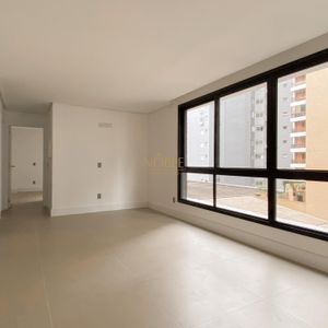 Apartamento com 77m², 2 dormitórios, 2 suítes, 1 vaga no Praça Quatro em Torres para Comprar
