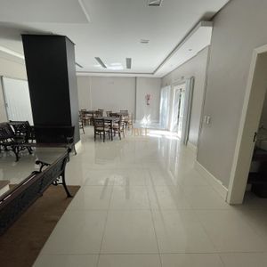 Apartamento com 143m², 3 dormitórios, 2 suítes, 1 vaga no Canto do Mar em Torres para Comprar