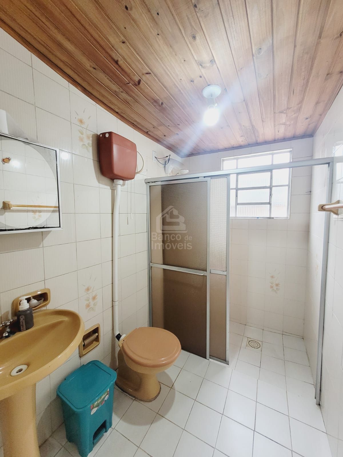 Casa à venda e aluguel com 3 quartos, 238m² - Foto 12