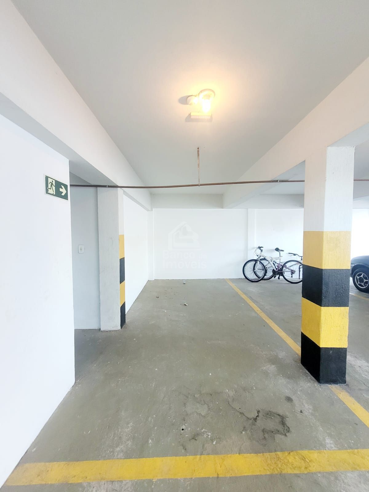 Apartamento com 2 Dormitórios para alugar, 63 m² por R$ 1.600,00 Apartamento com 2 Dormitórios para alugar, 63 m² por R$ 1.600,00