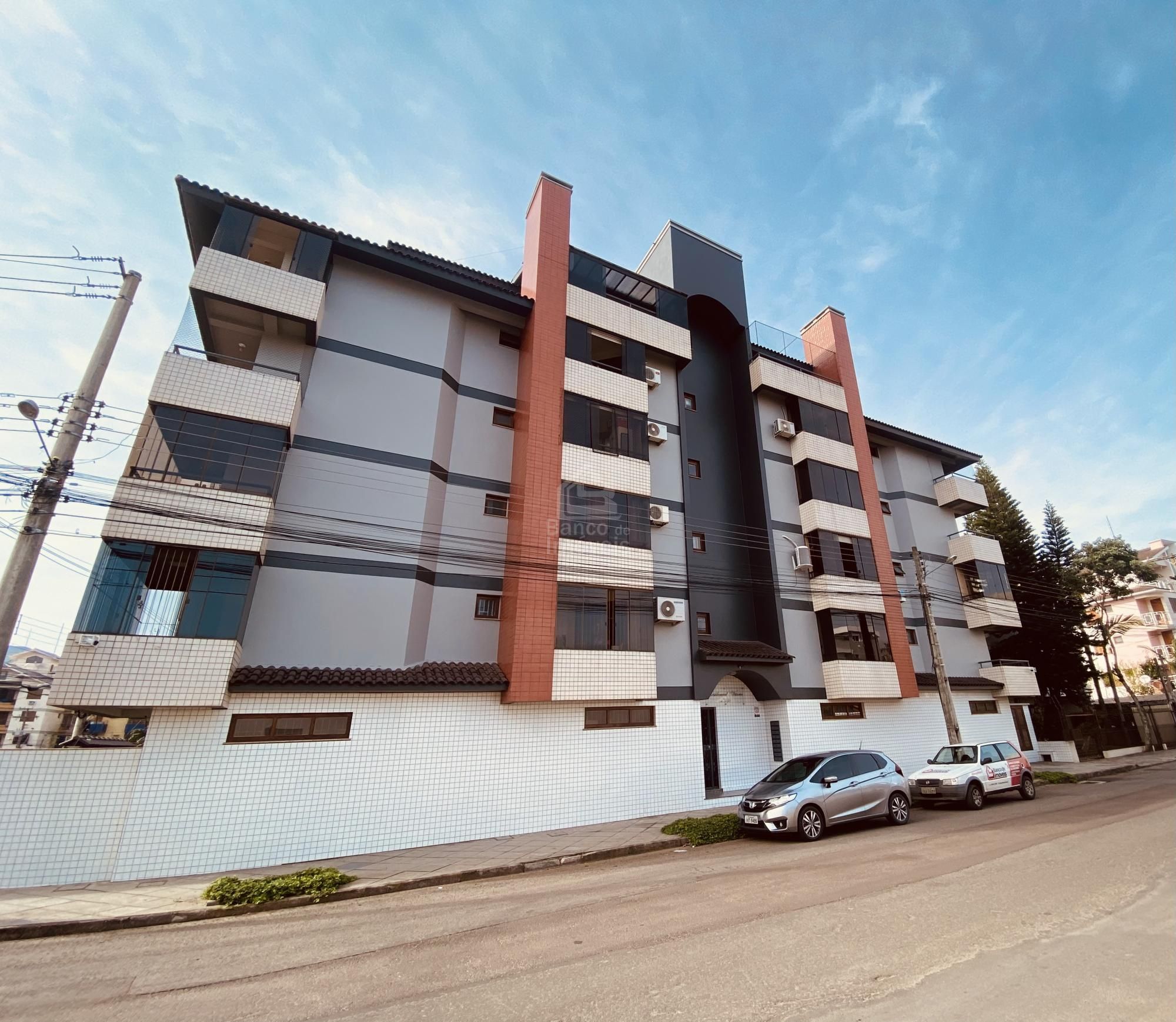 Apartamento para alugar  no Camobi - Santa Maria, RS. Imveis