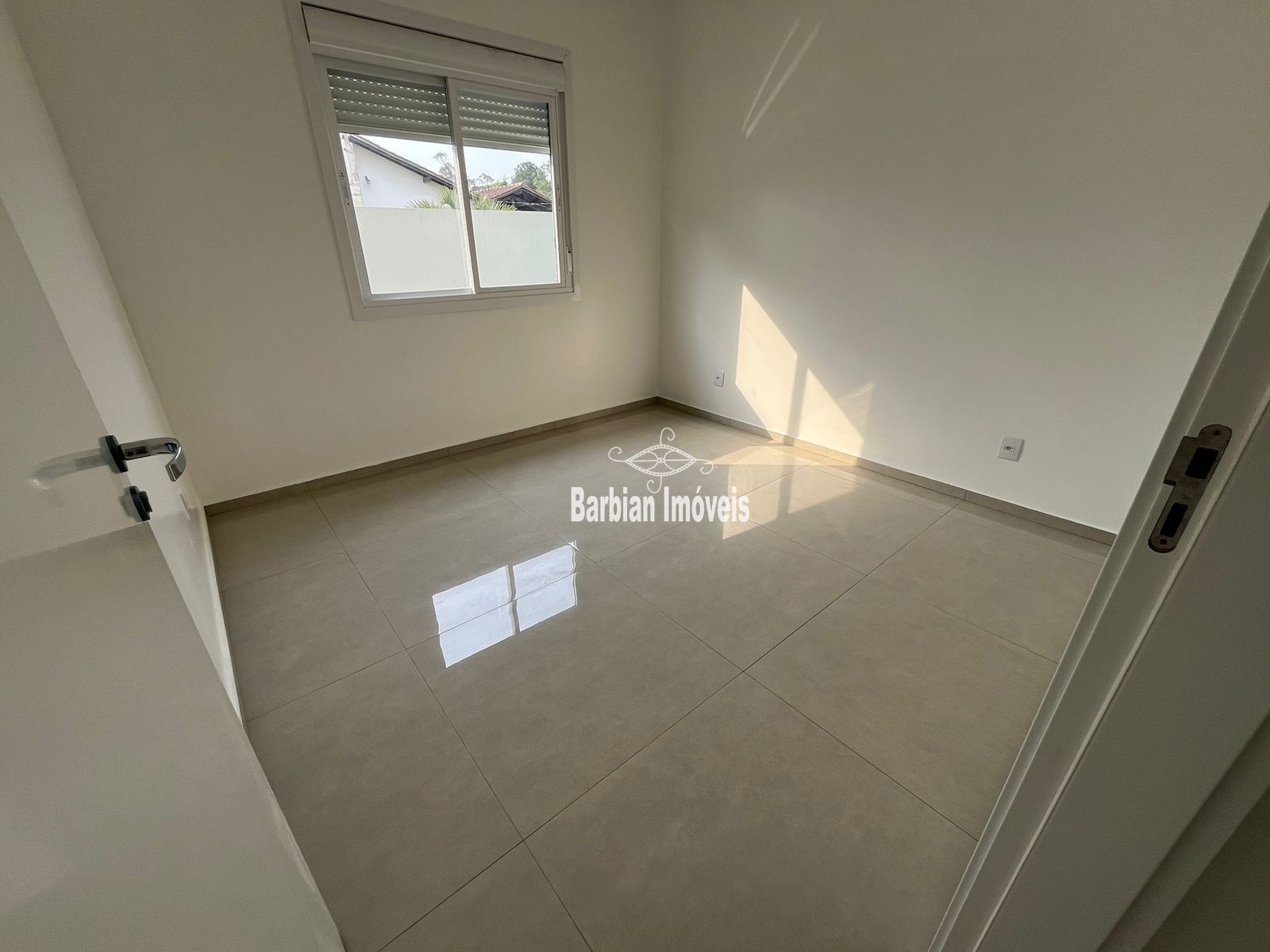 Casa à venda com 3 quartos, 165m² - Foto 15