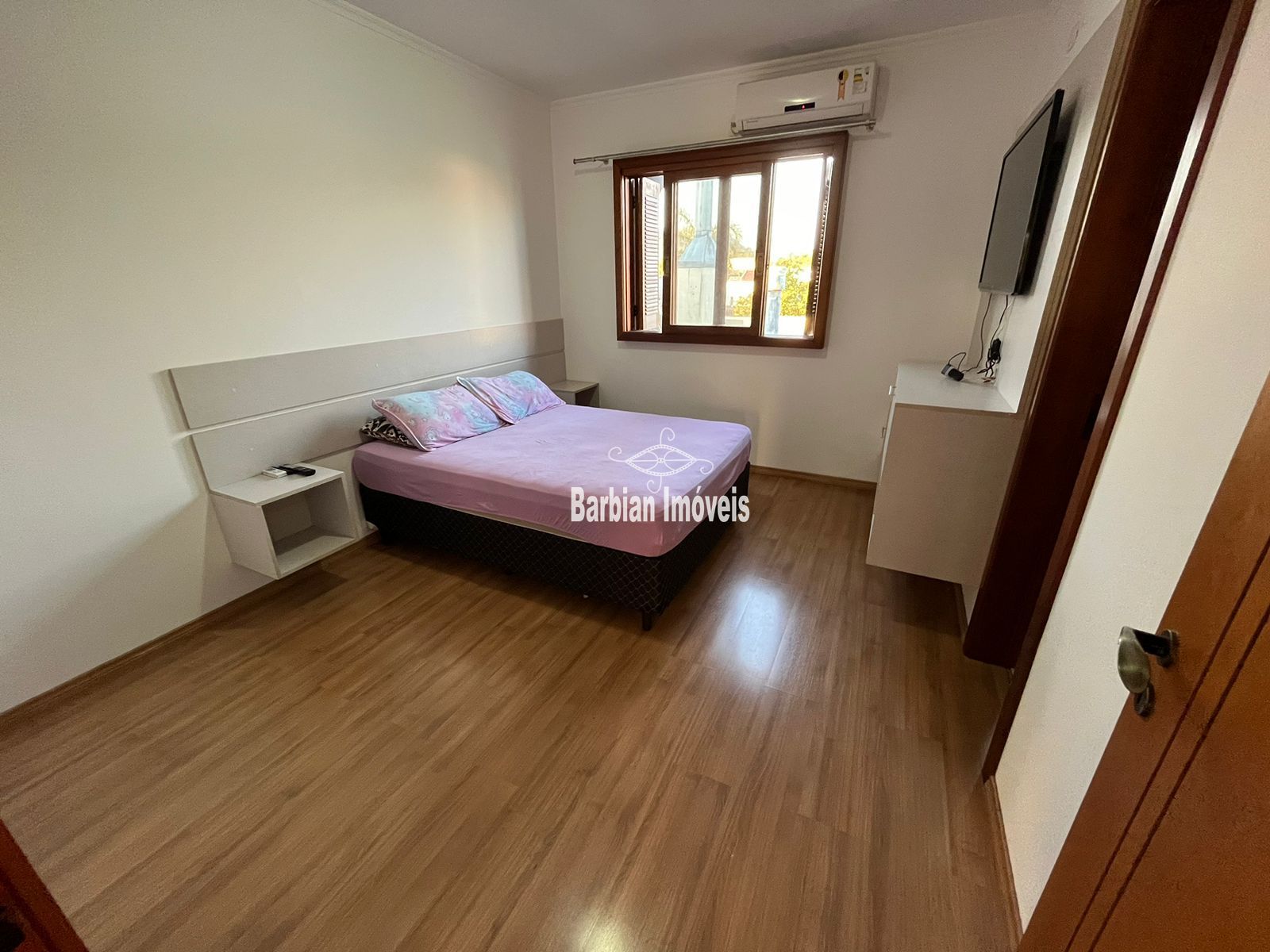 Apartamento à venda com 3 quartos, 188m² - Foto 12