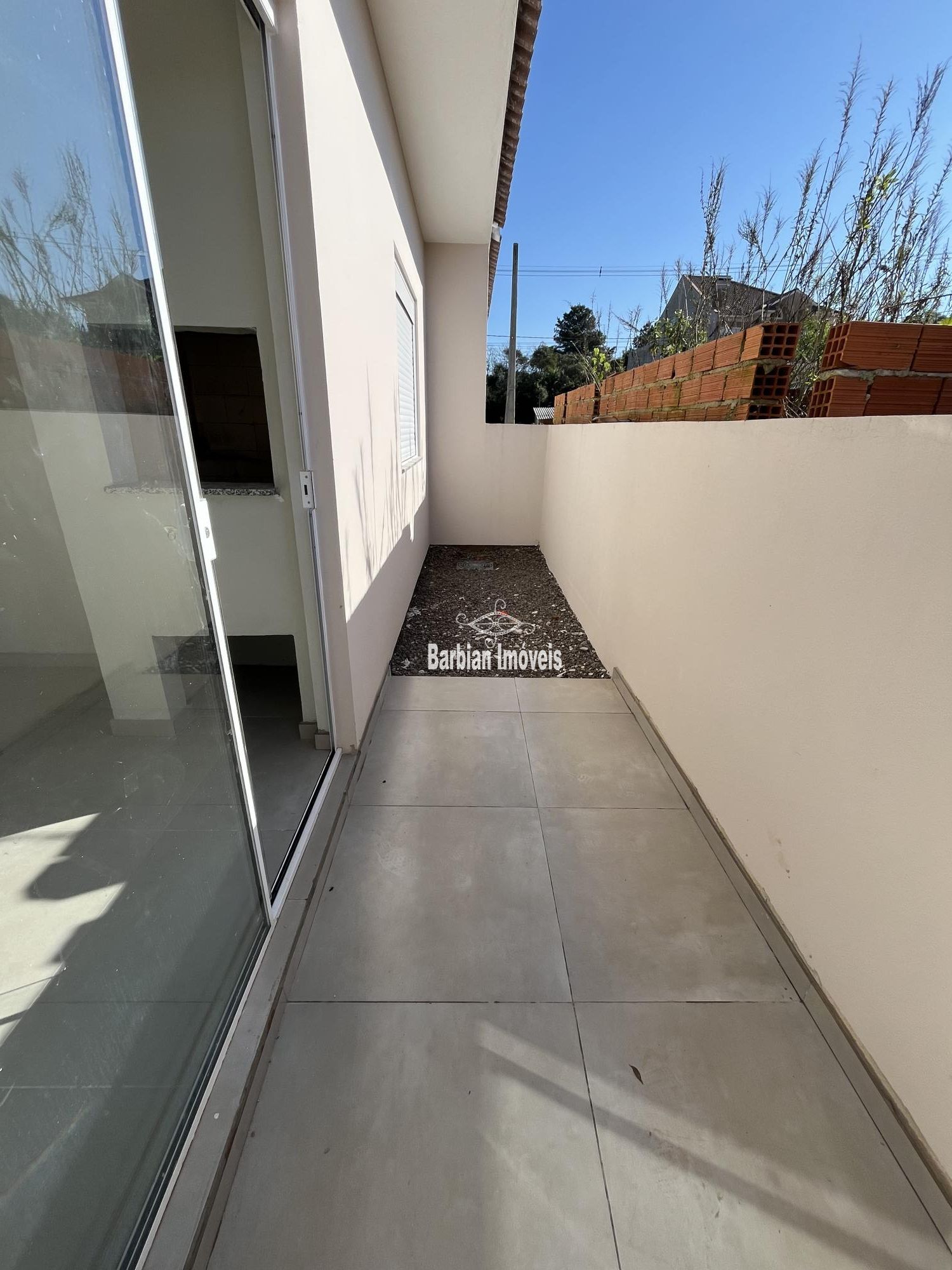 Casa à venda com 2 quartos, 48m² - Foto 8