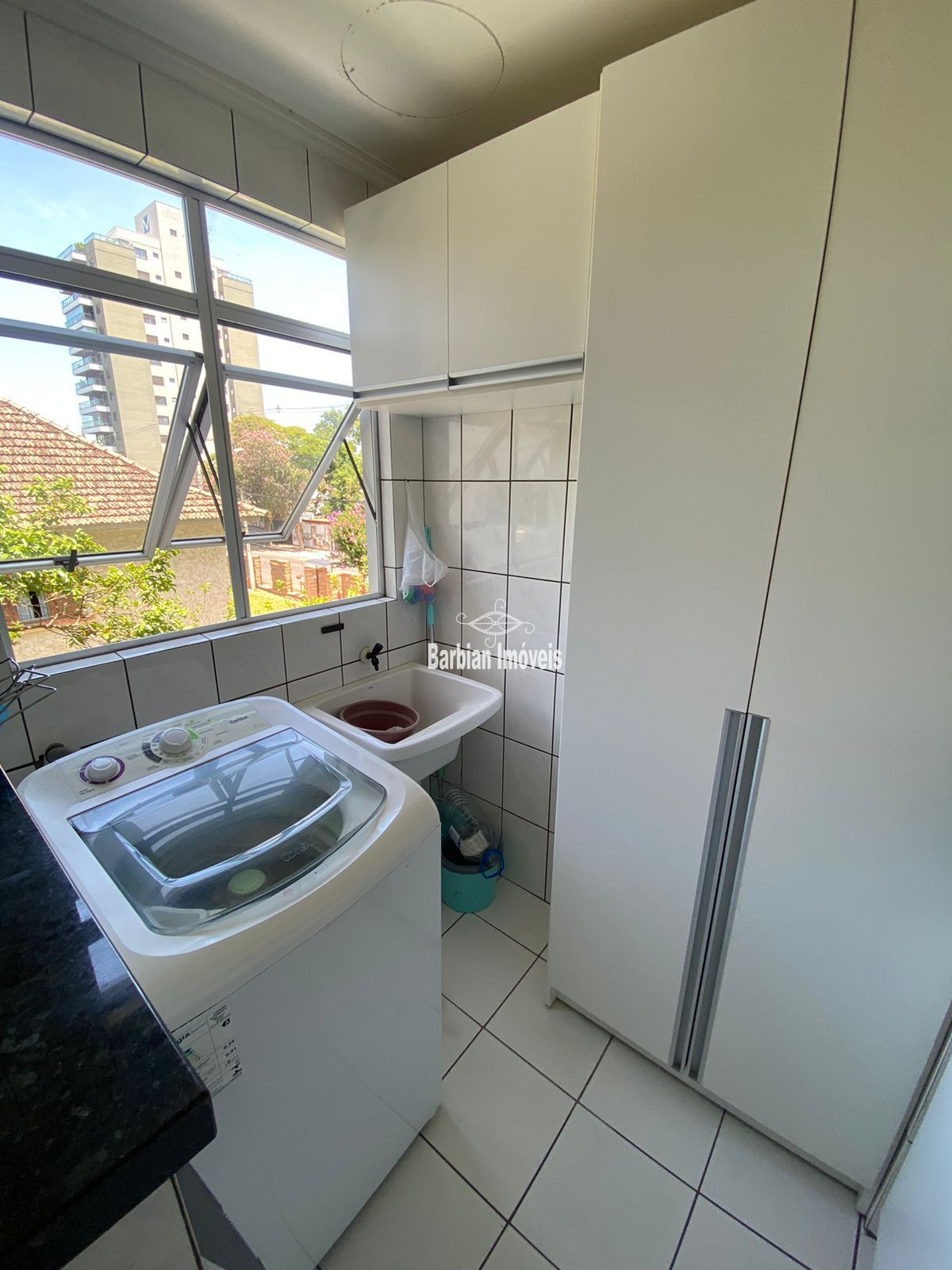 Apartamento à venda com 2 quartos, 66m² - Foto 13