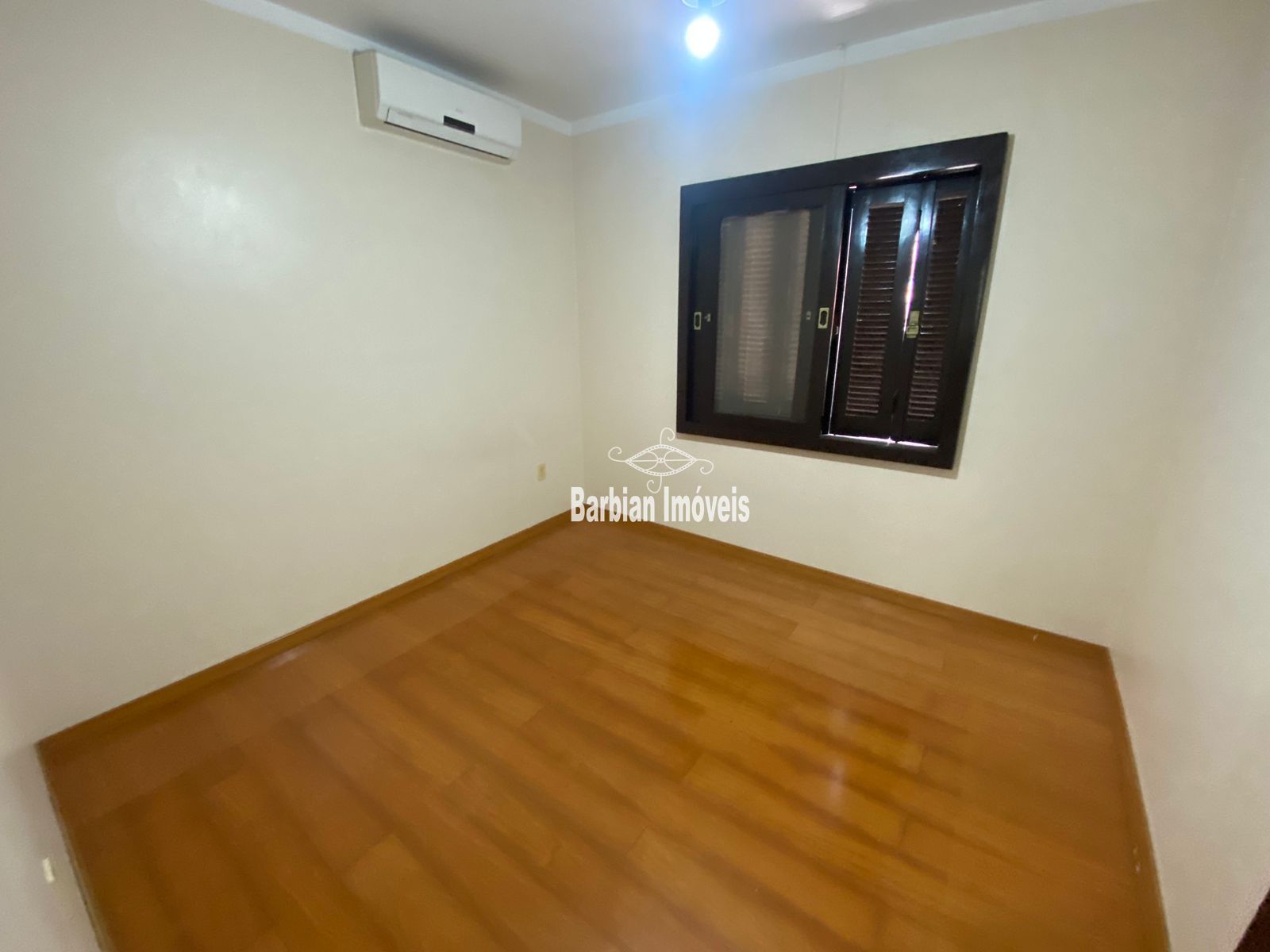 Casa à venda com 3 quartos, 174m² - Foto 11