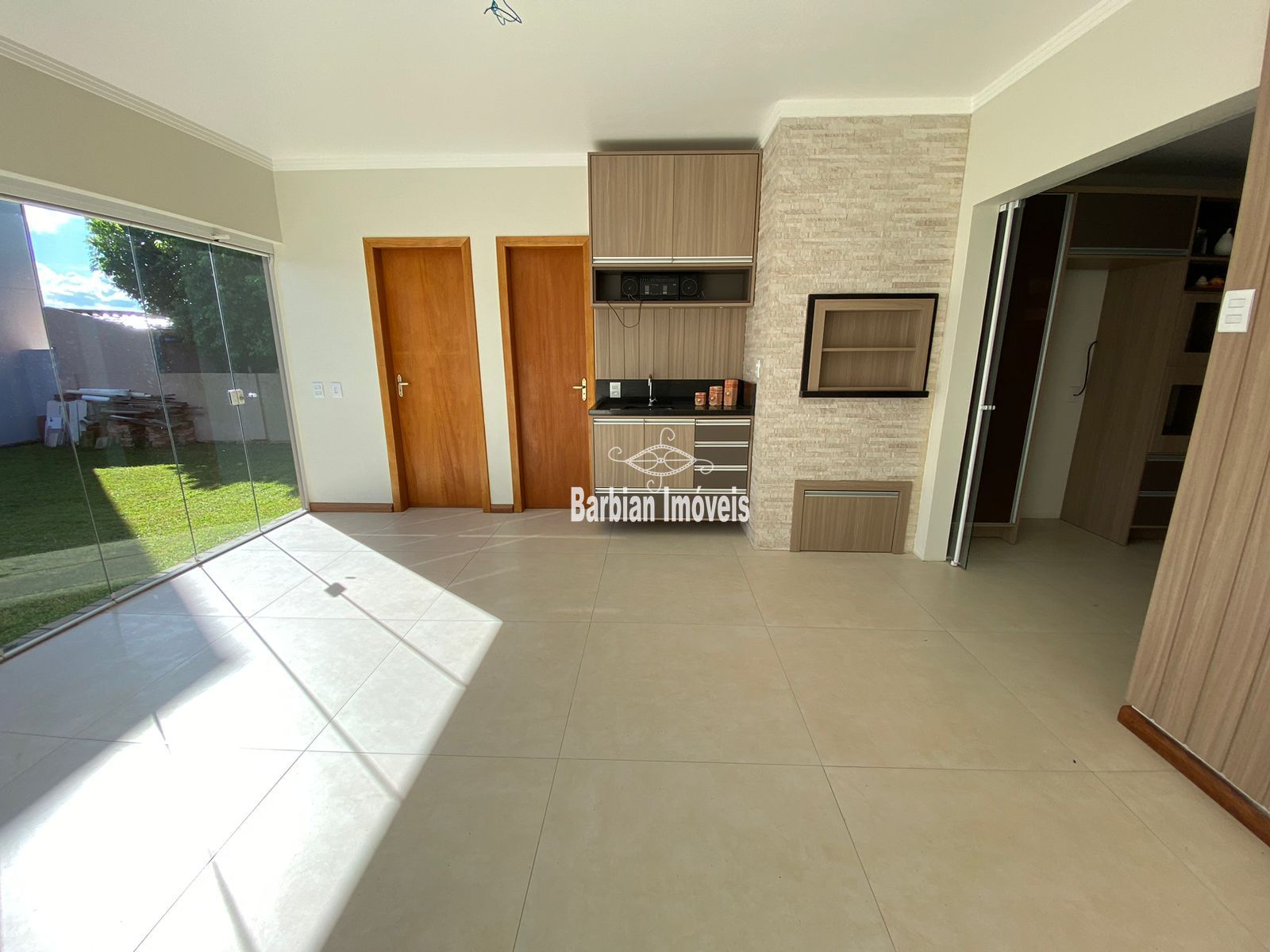 Casa à venda com 3 quartos, 162m² - Foto 9