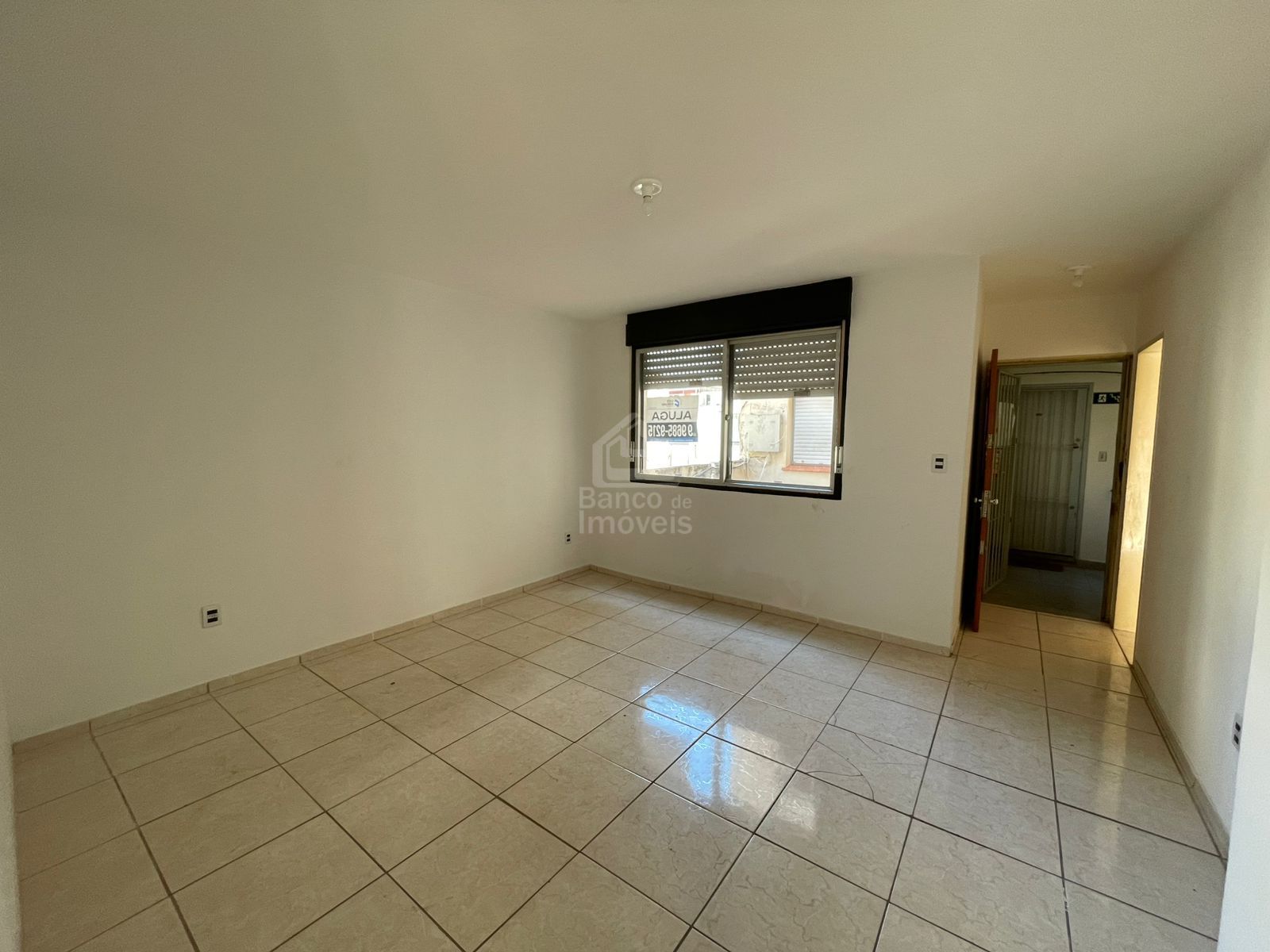 Apartamento para alugar com 2 quartos, 70m² - Foto 2