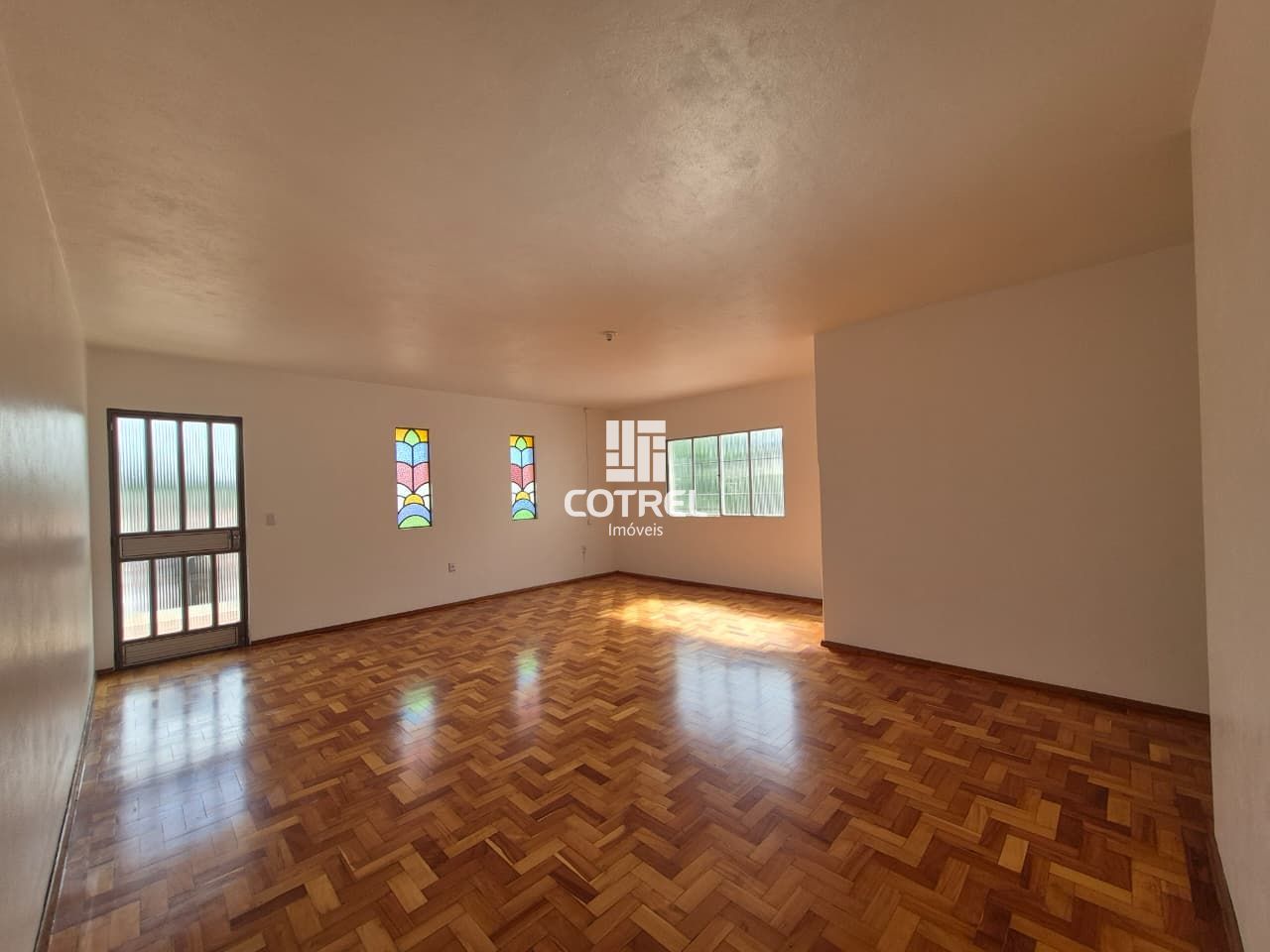 Apartamento para Locação 3 dormitórios sendo 1 suíte no bairro São José