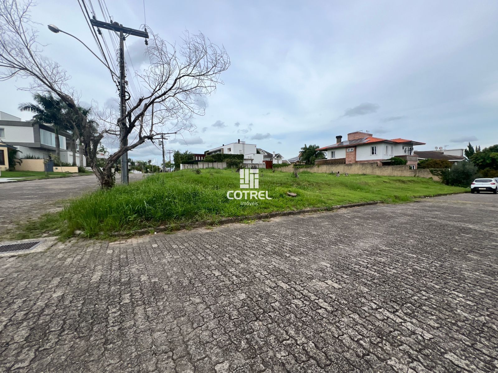 Terreno para venda com 1607,74 m² situado no Bairro Camobi na cidade de Santa Ma
