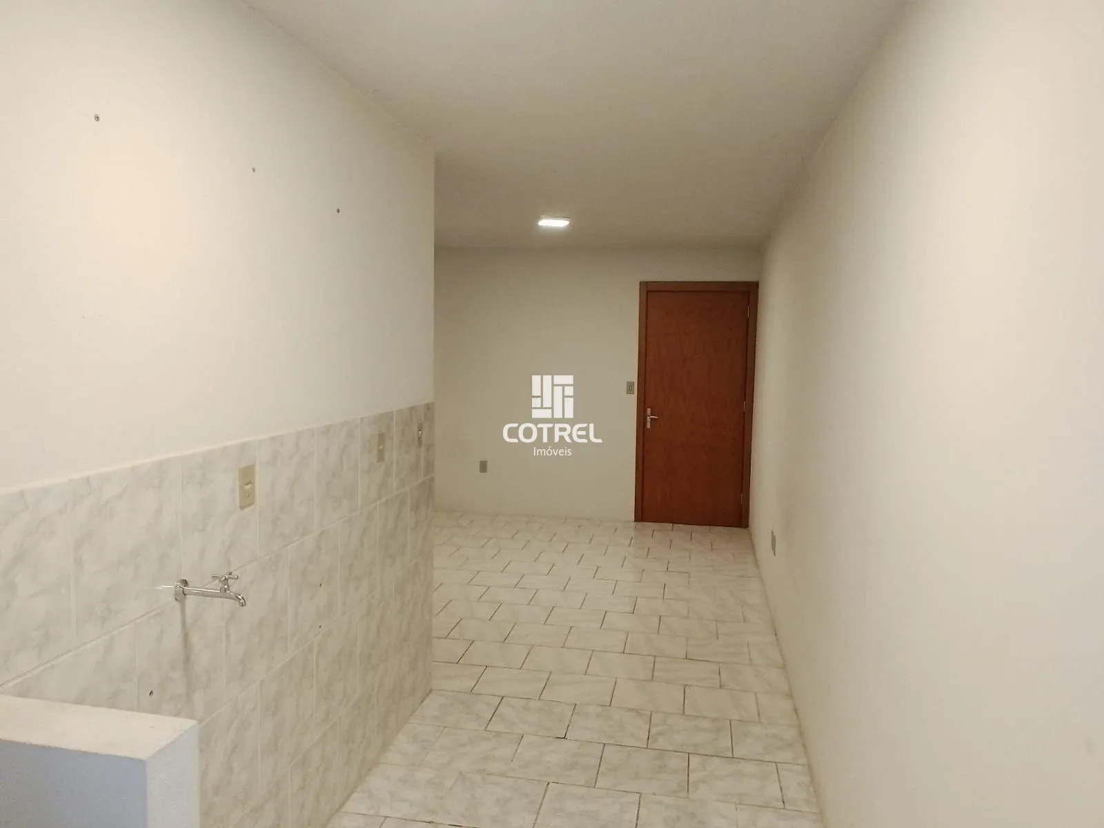 Apartamento 2 dormitórios 1 vaga de garagem localizado no Bairro Passo D`areia n