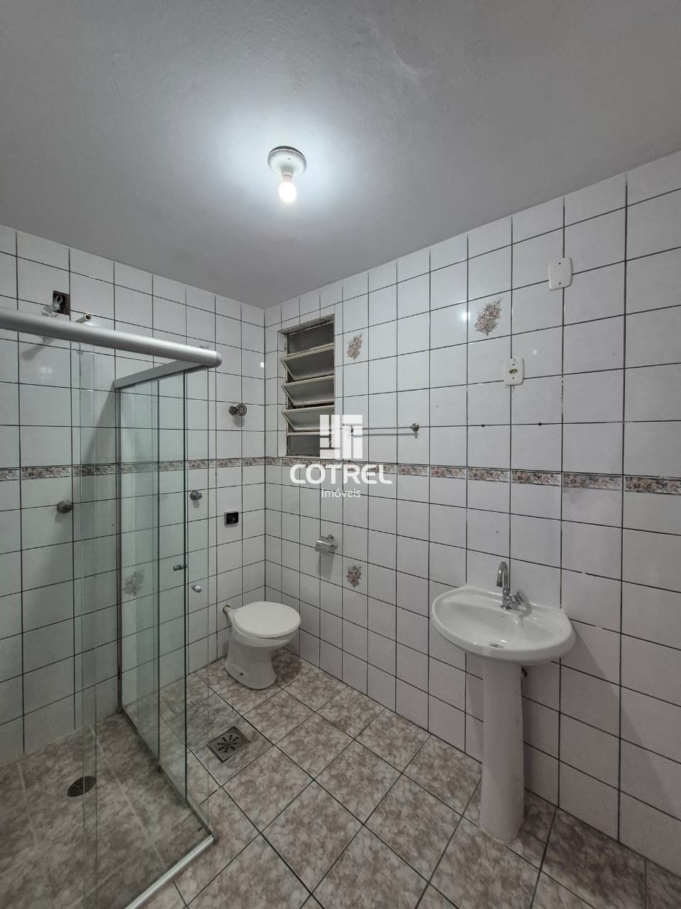 Apartamento para Locação 2 dormitórios no bairro Centro em Santa Maria - RS