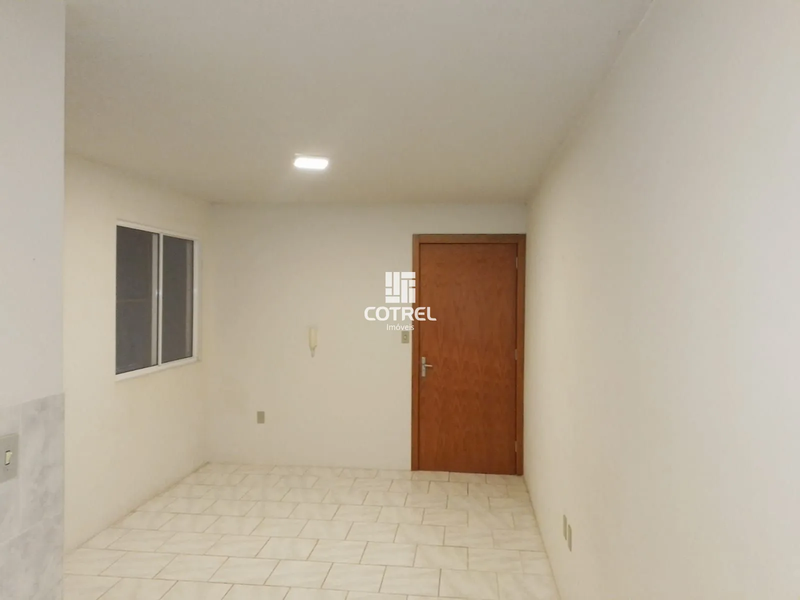 Apartamento 2 dormitórios 1 vaga de garagem localizado no Bairro Passo D`areia n