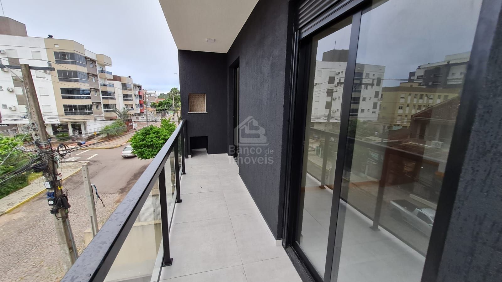 Apartamento para alugar  no Camobi - Santa Maria, RS. Imóveis