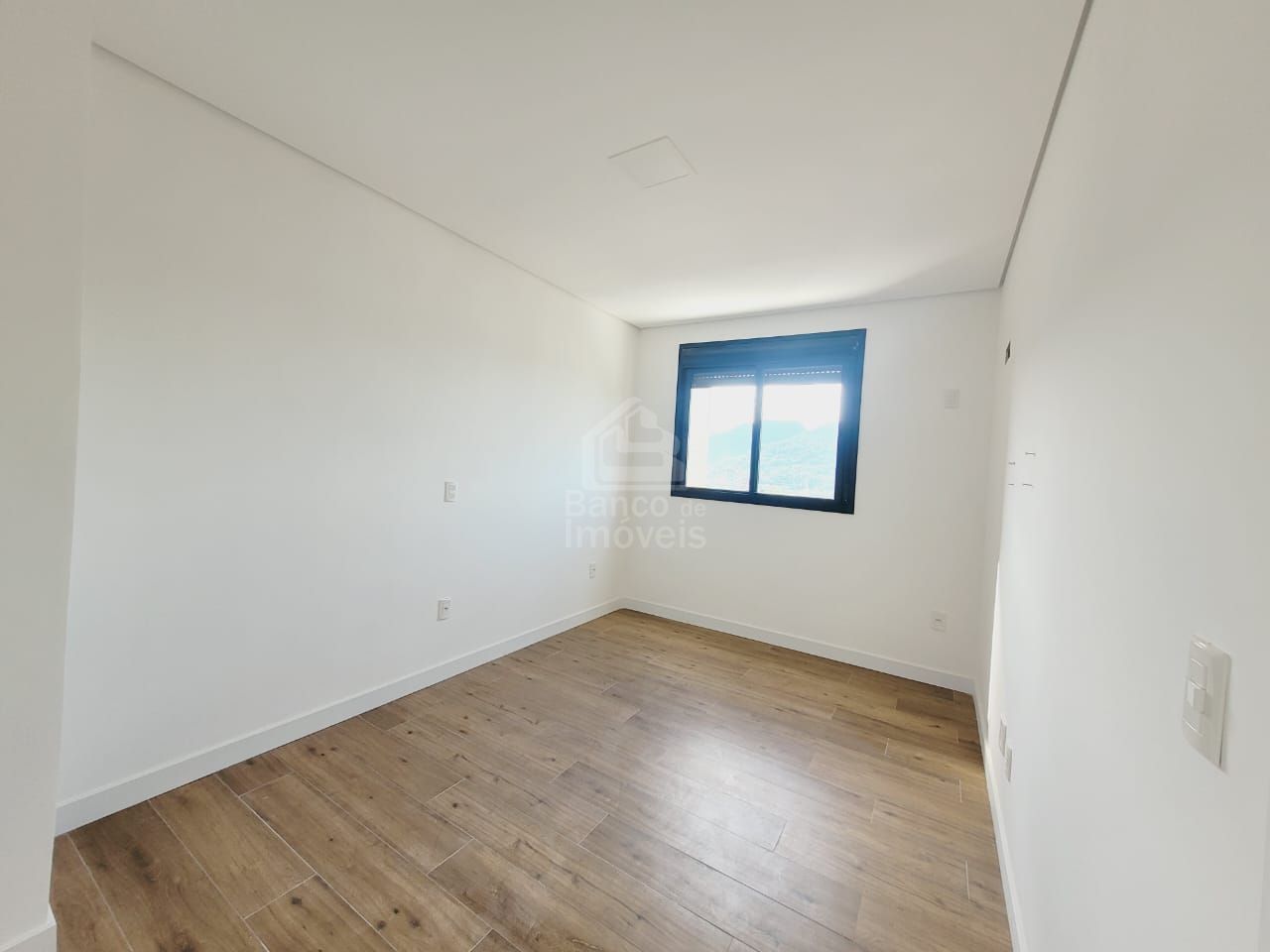 Apartamento à venda e aluguel com 2 quartos, 76m² - Foto 8