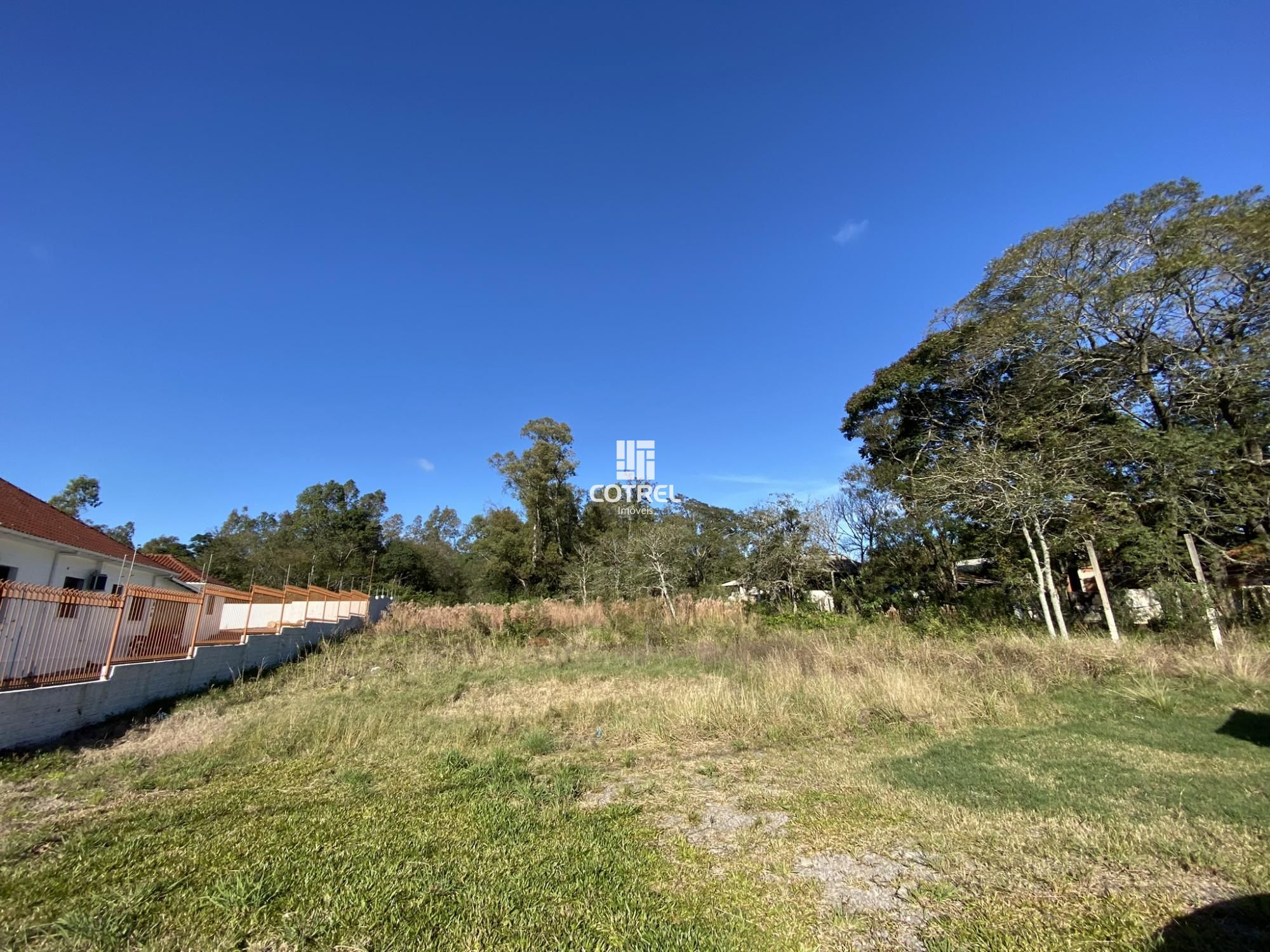 Terreno para venda com 8.800 m² situado na Av. Prefeito Evandro Behr no Bairro P