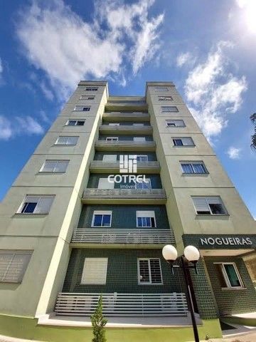 Apartamento com 2 dormitórios e garagem no Residencial Nogueiras