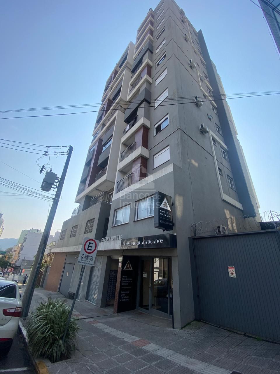 Apartamento para alugar  no Centro - Santa Maria, RS. Imveis