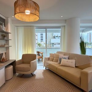 Apartamento com 126m², 3 dormitórios, 1 suíte, 2 vagas no Capadócia em Torres para Comprar