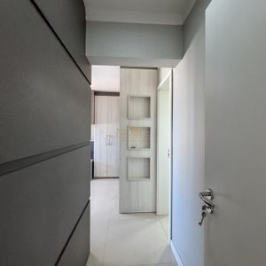 Apartamento com 123m², 3 dormitórios, 2 suítes, 2 vagas no Lê Classic em Torres para Comprar