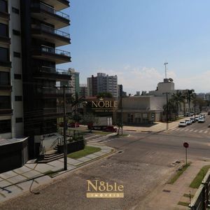 Apartamento com 118m², 3 dormitórios, 1 suíte, 2 vagas no Splendor em Torres para Comprar